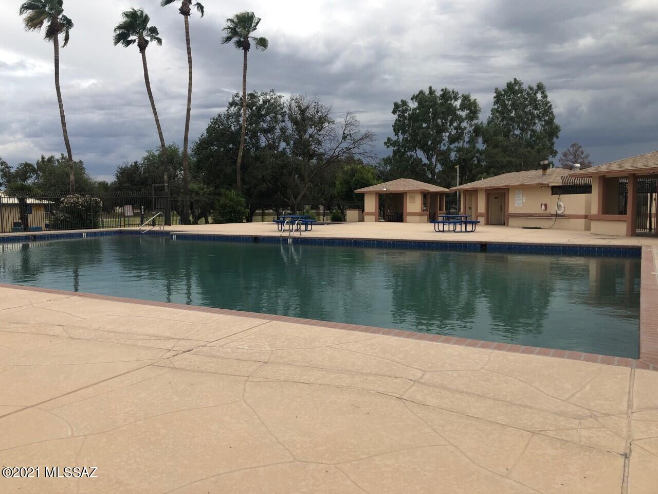 Meadowbrook (208-269) - Residential