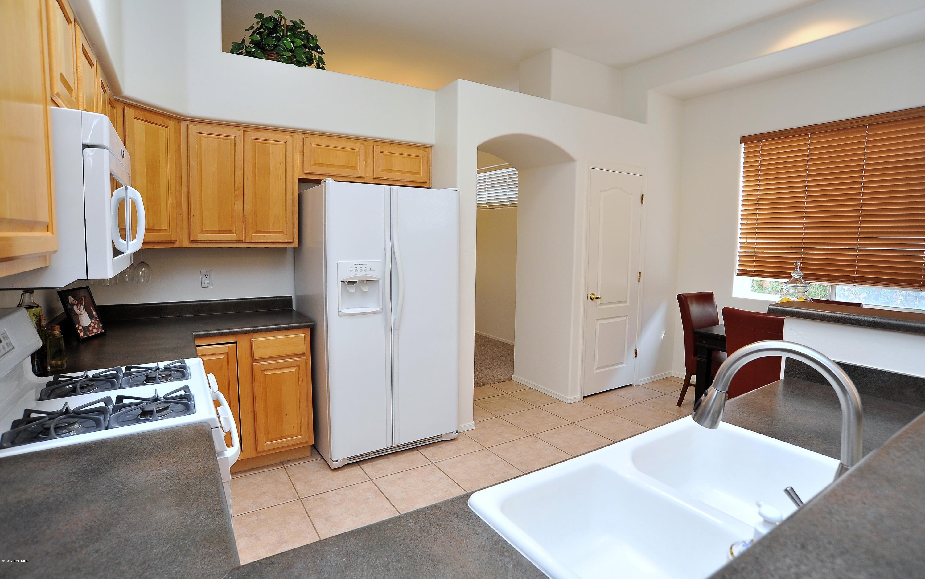 Rancho Esperero (1-343) - Residential
