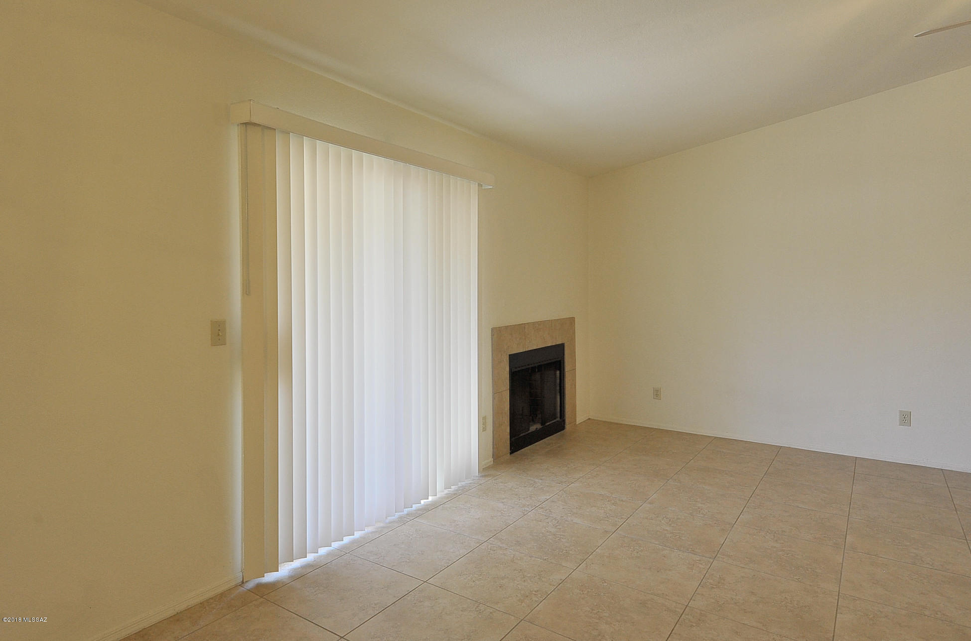 Country Club Estates NO. 1 - Residential Lease