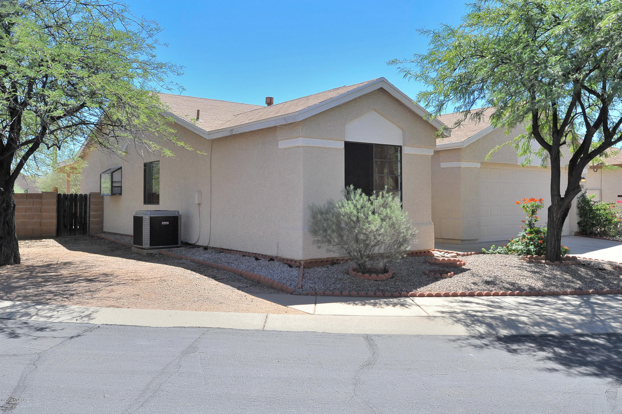 Country Club Estates NO. 1 - Residential Lease