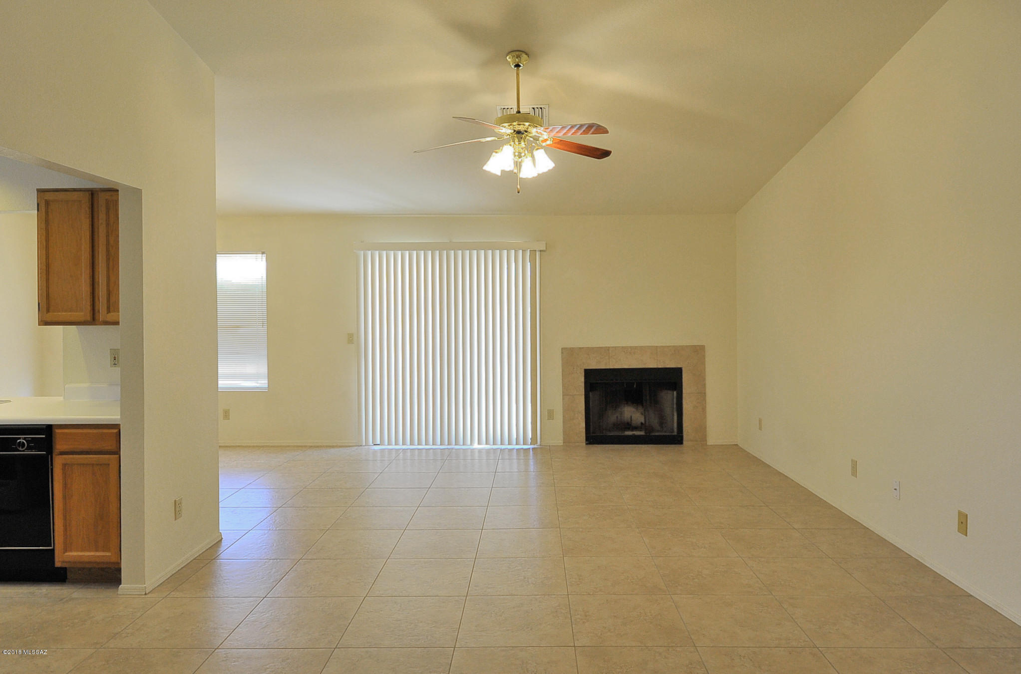 Country Club Estates NO. 1 - Residential Lease