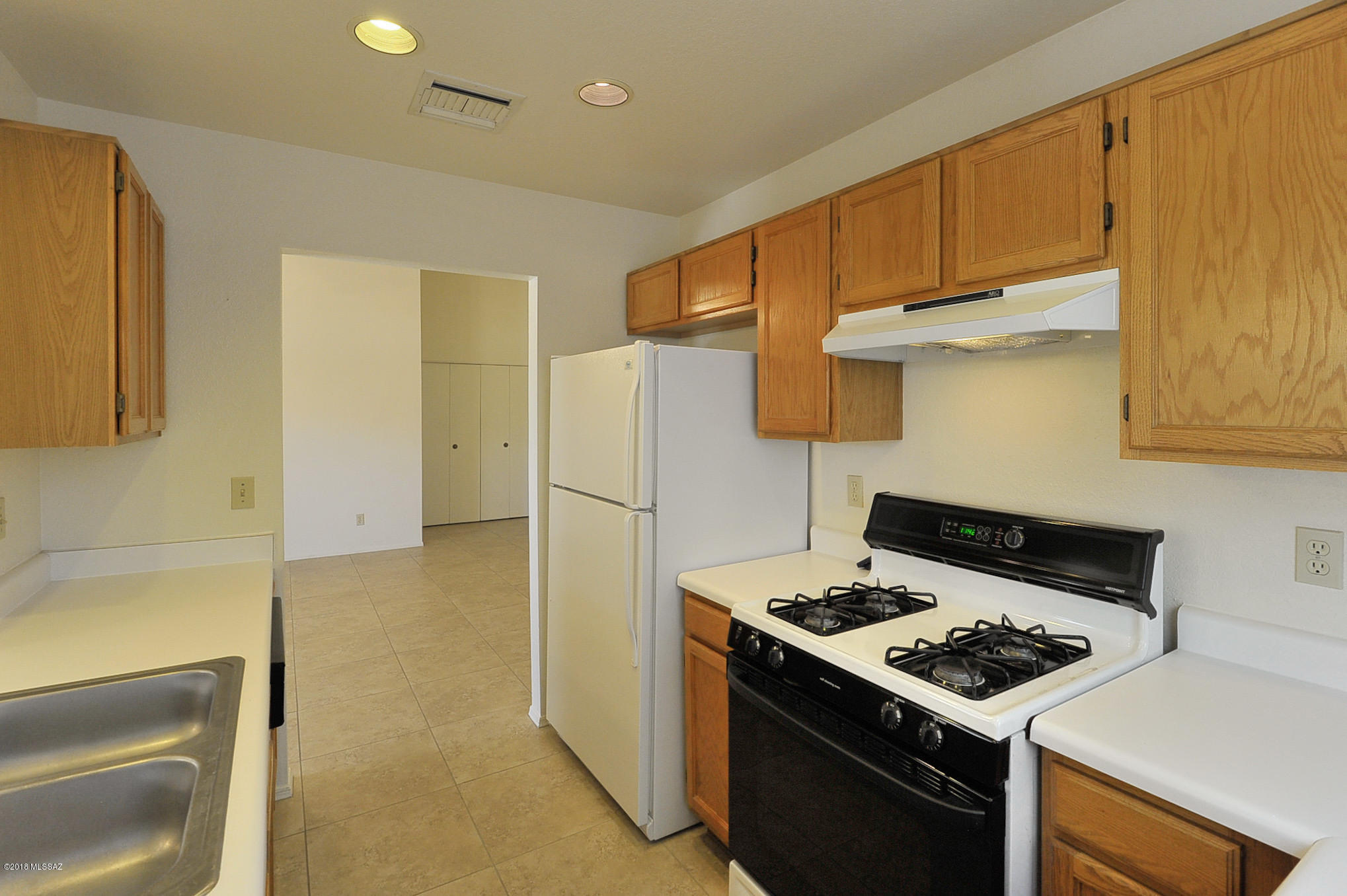 Country Club Estates NO. 1 - Residential Lease