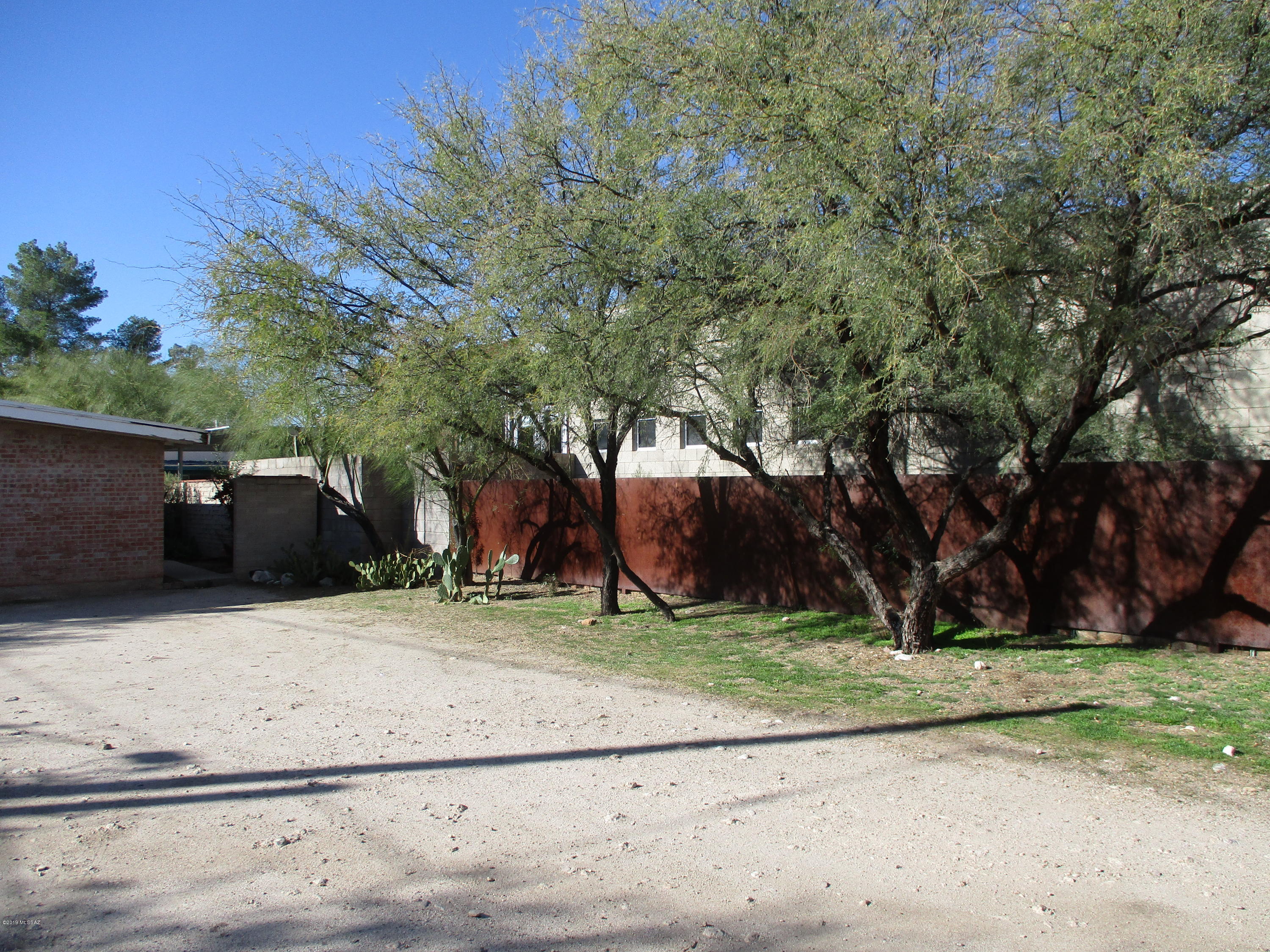 Fairmount - Residential Income
