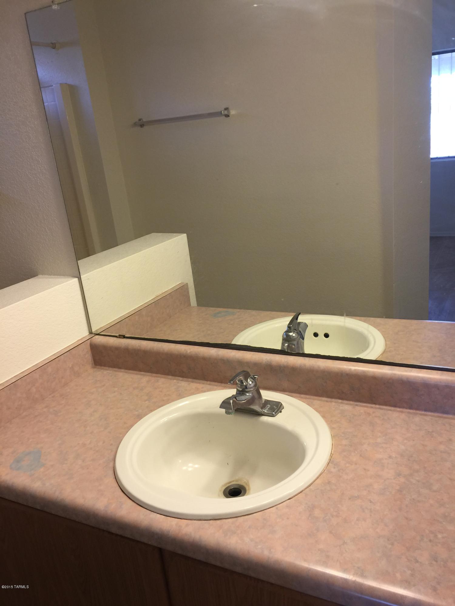 Cambrie At Midvale Park (1-203) - Residential Lease