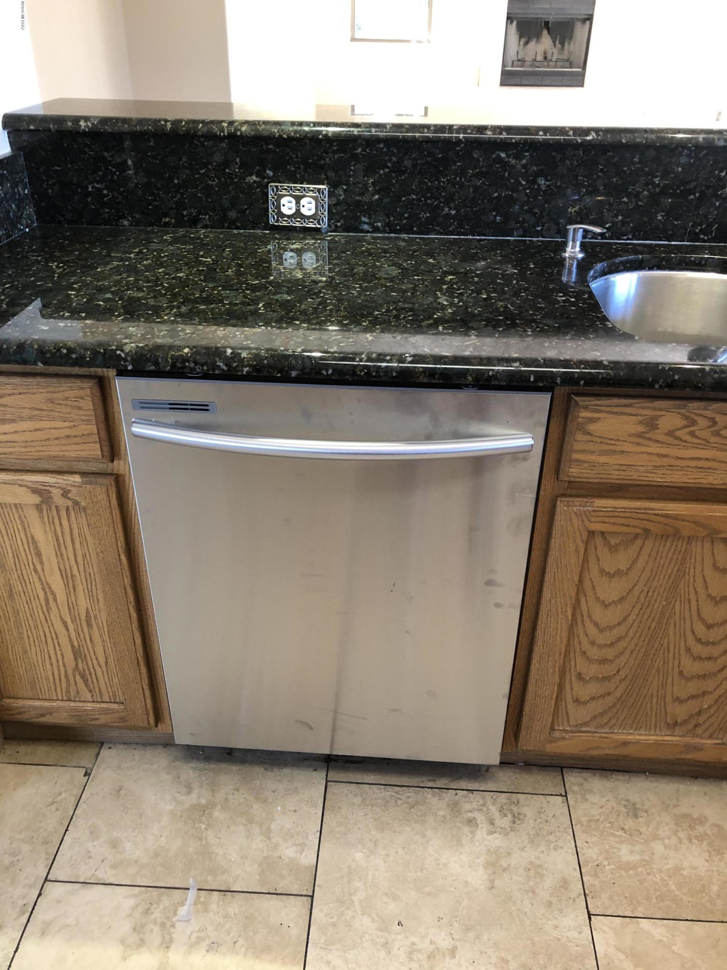 Catalina at Canada Hills (1-61) - Residential