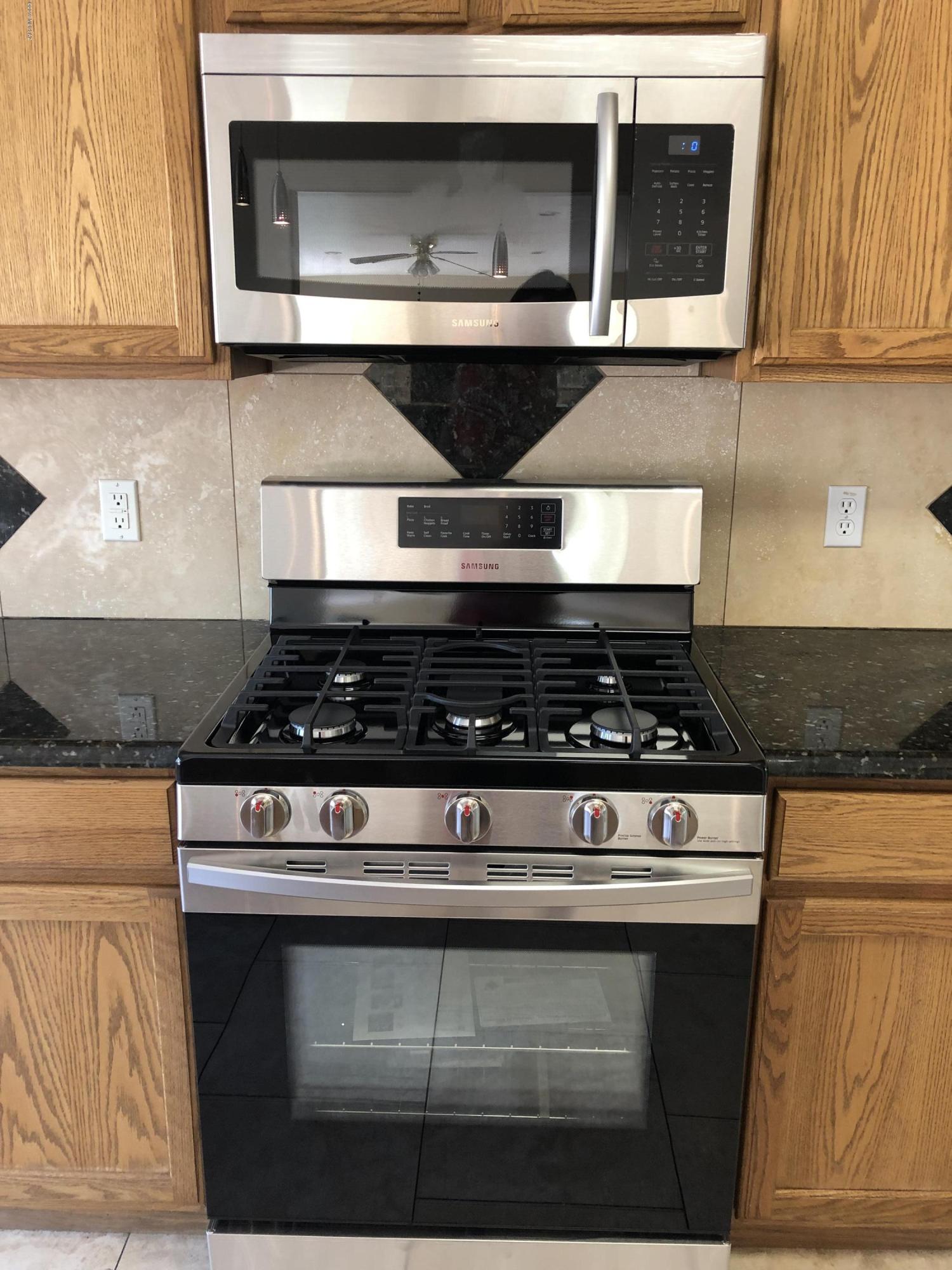 Catalina at Canada Hills (1-61) - Residential
