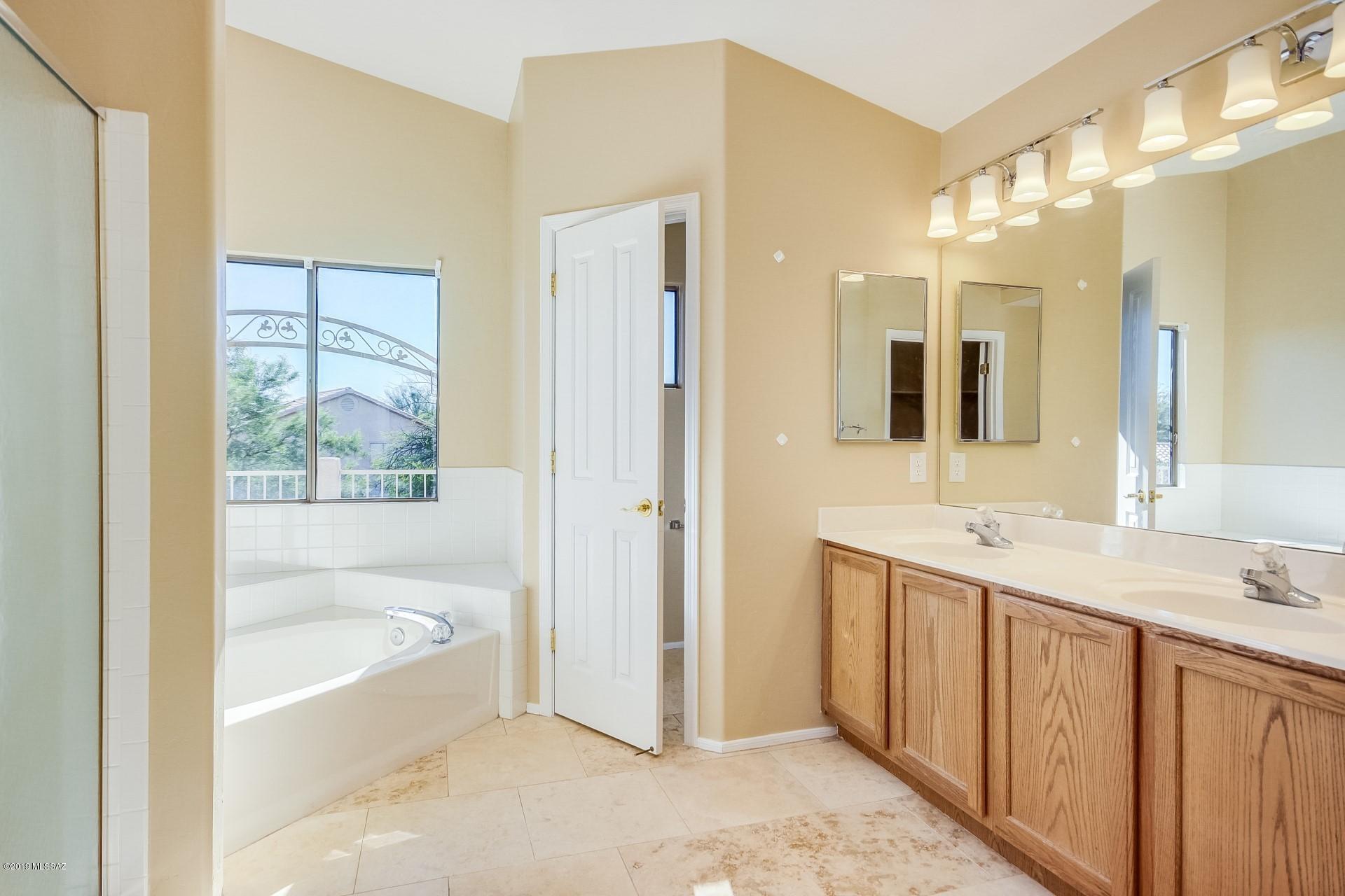Catalina at Canada Hills (1-61) - Residential