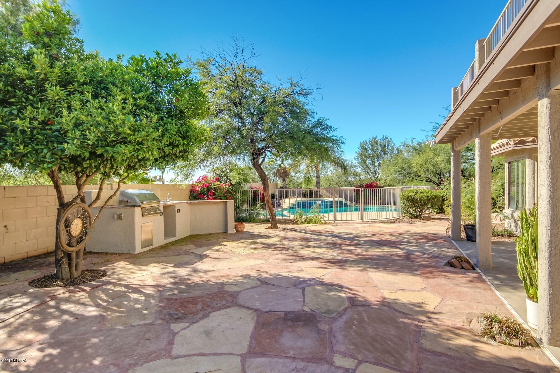 Catalina at Canada Hills (1-61) - Residential