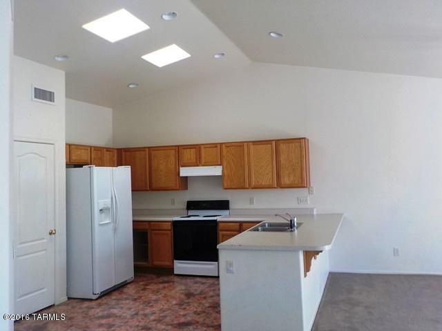 Wilmot Shadows (1-81) - Residential Lease