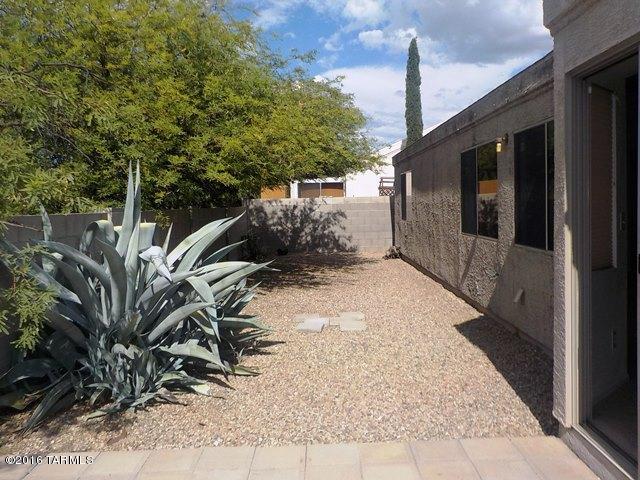 Wilmot Shadows (1-81) - Residential Lease