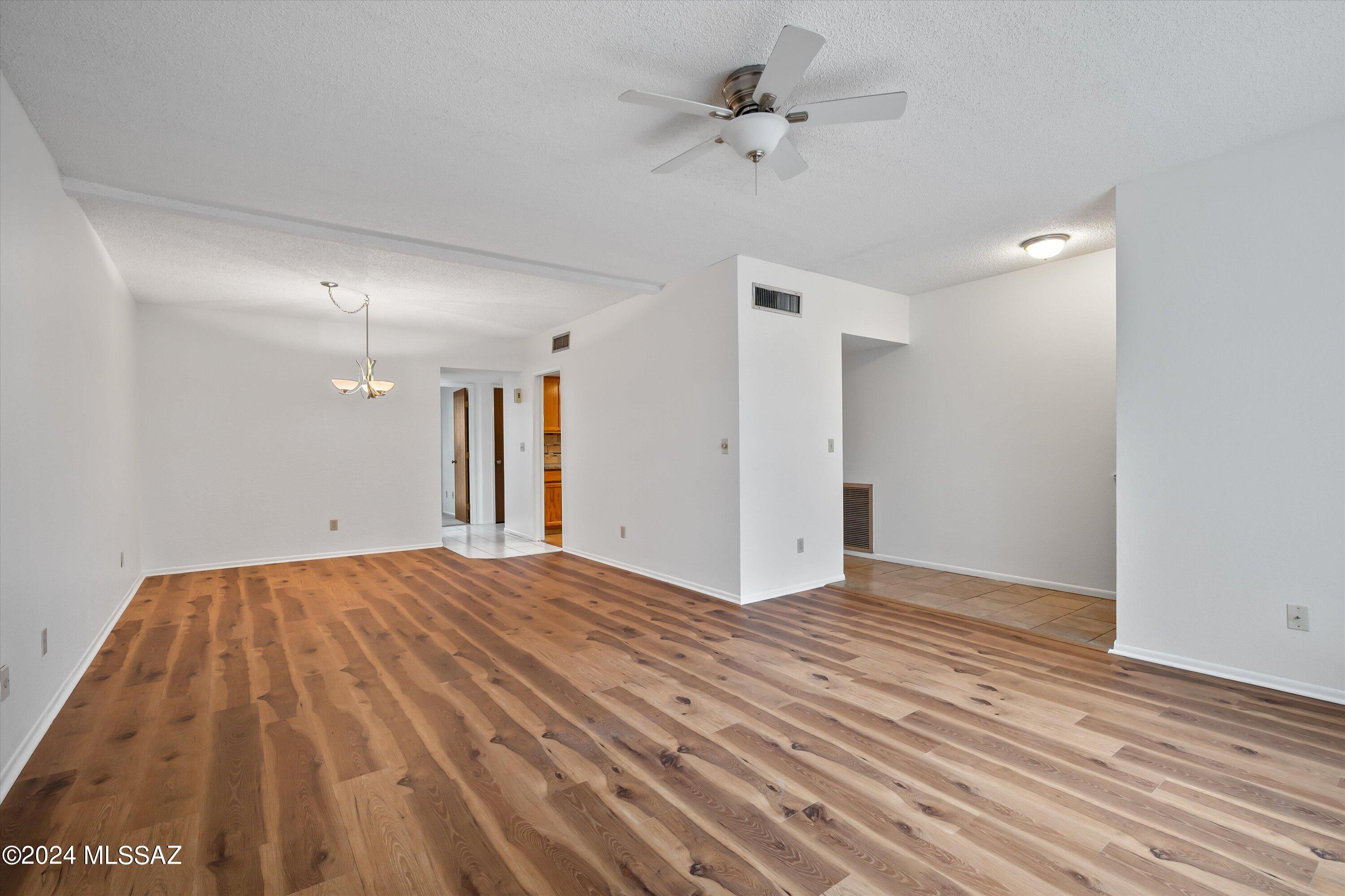Samprese Estates (1-119) - Residential