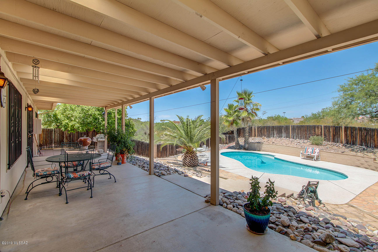 La Canada Foothills (1-75) - Residential