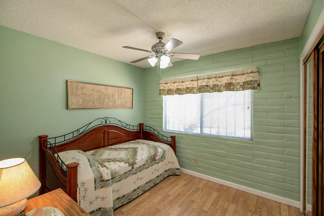La Canada Foothills (1-75) - Residential