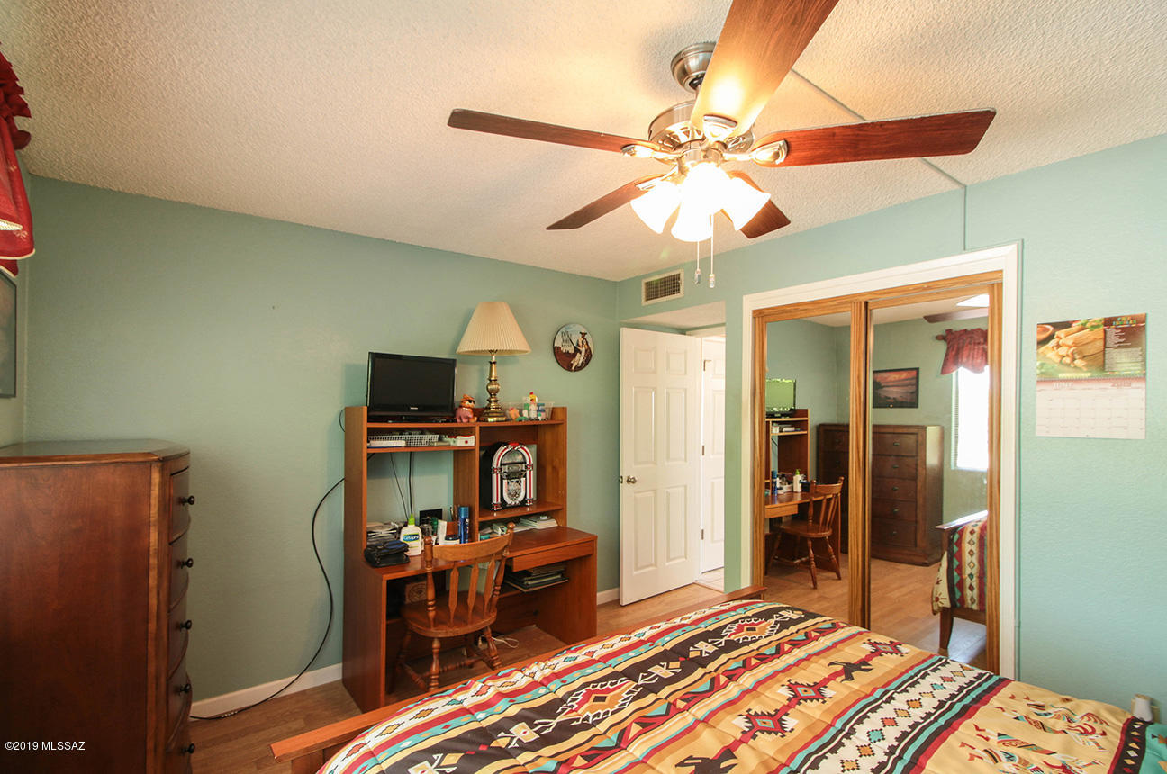 La Canada Foothills (1-75) - Residential