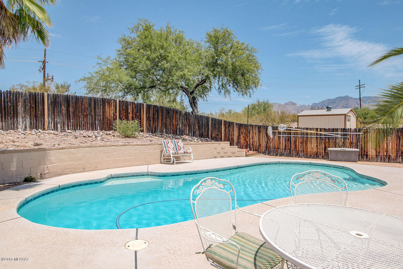 La Canada Foothills (1-75) - Residential