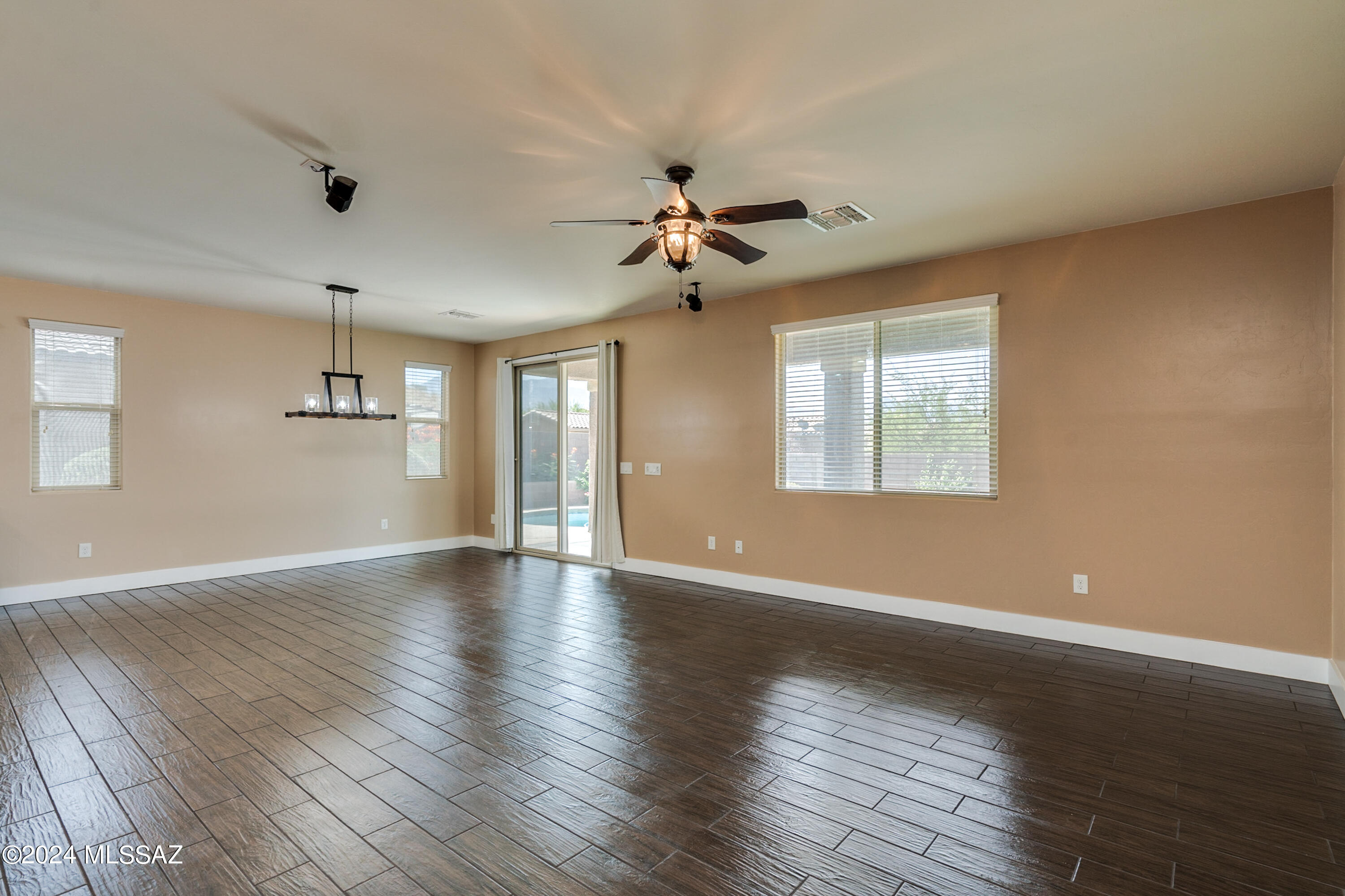 Eagle Crest Ranch - Residential