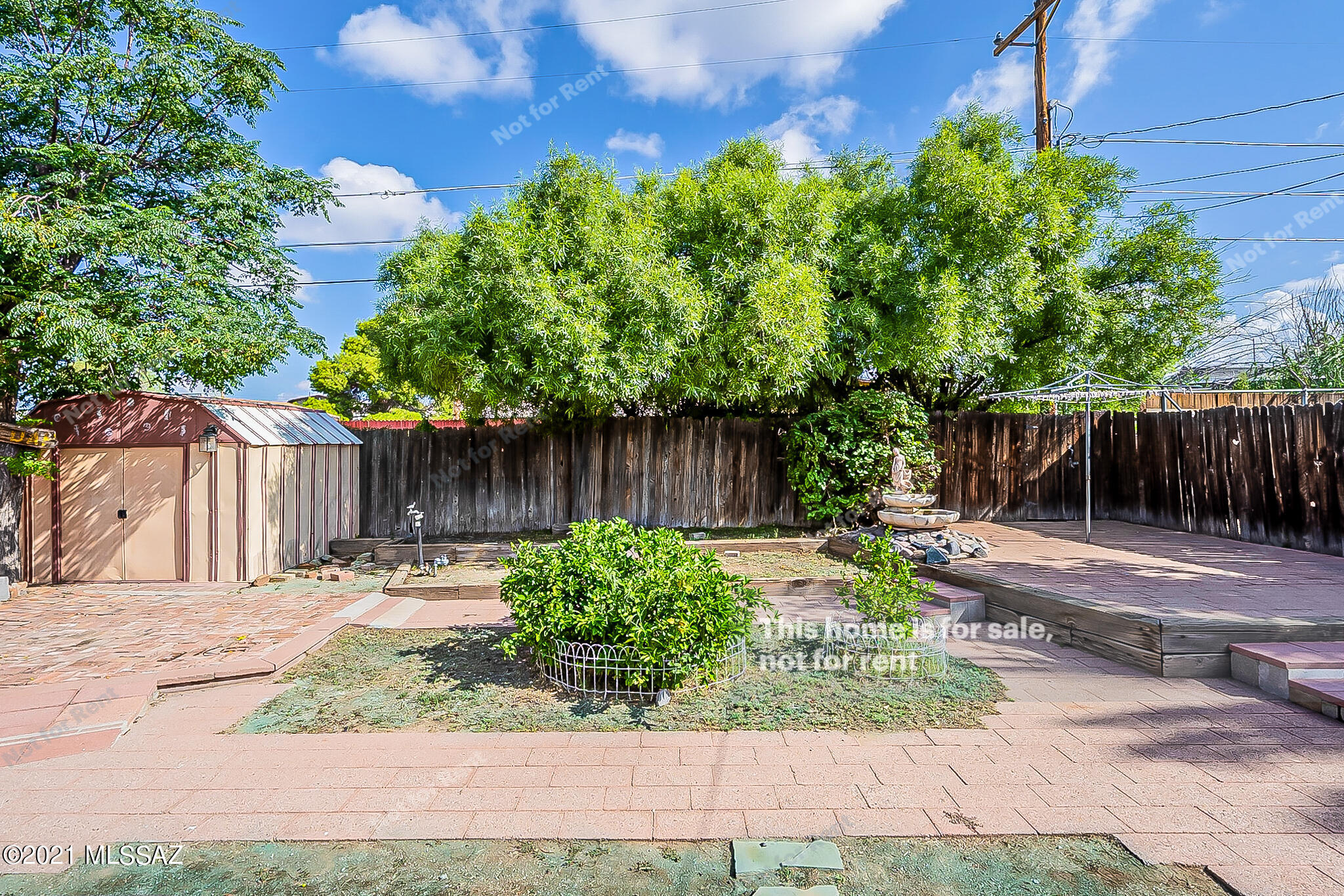 Miracle Mile Manor - Residential