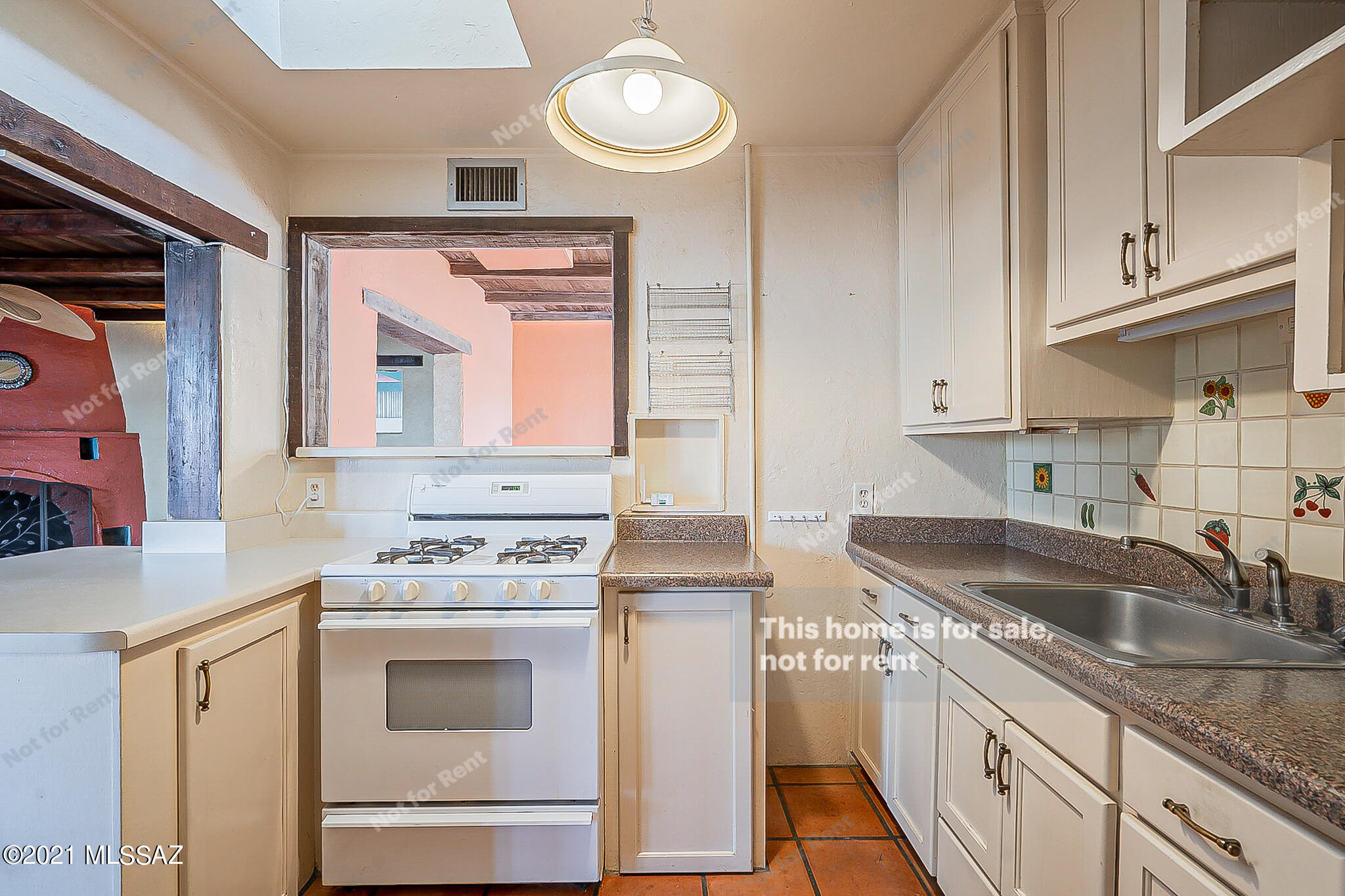 Miracle Mile Manor - Residential