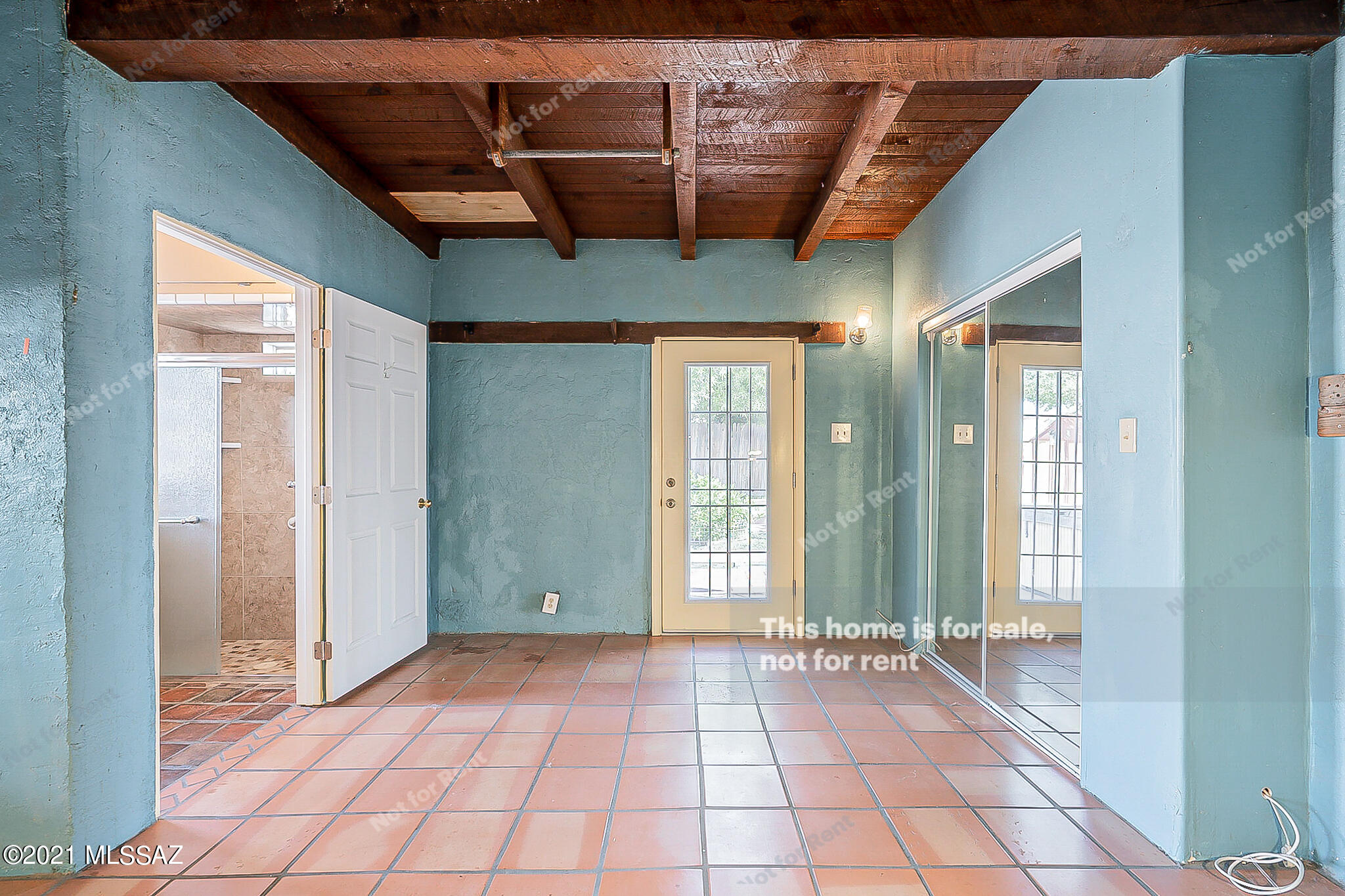 Miracle Mile Manor - Residential