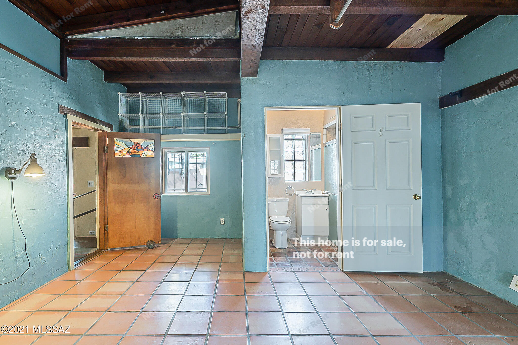 Miracle Mile Manor - Residential