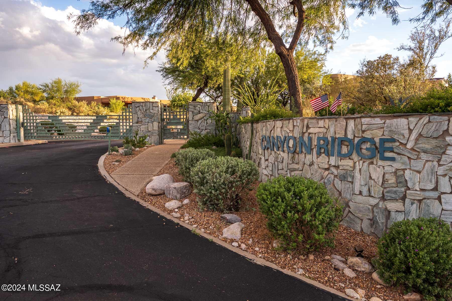 Canyon Ridge (1-40) - Land