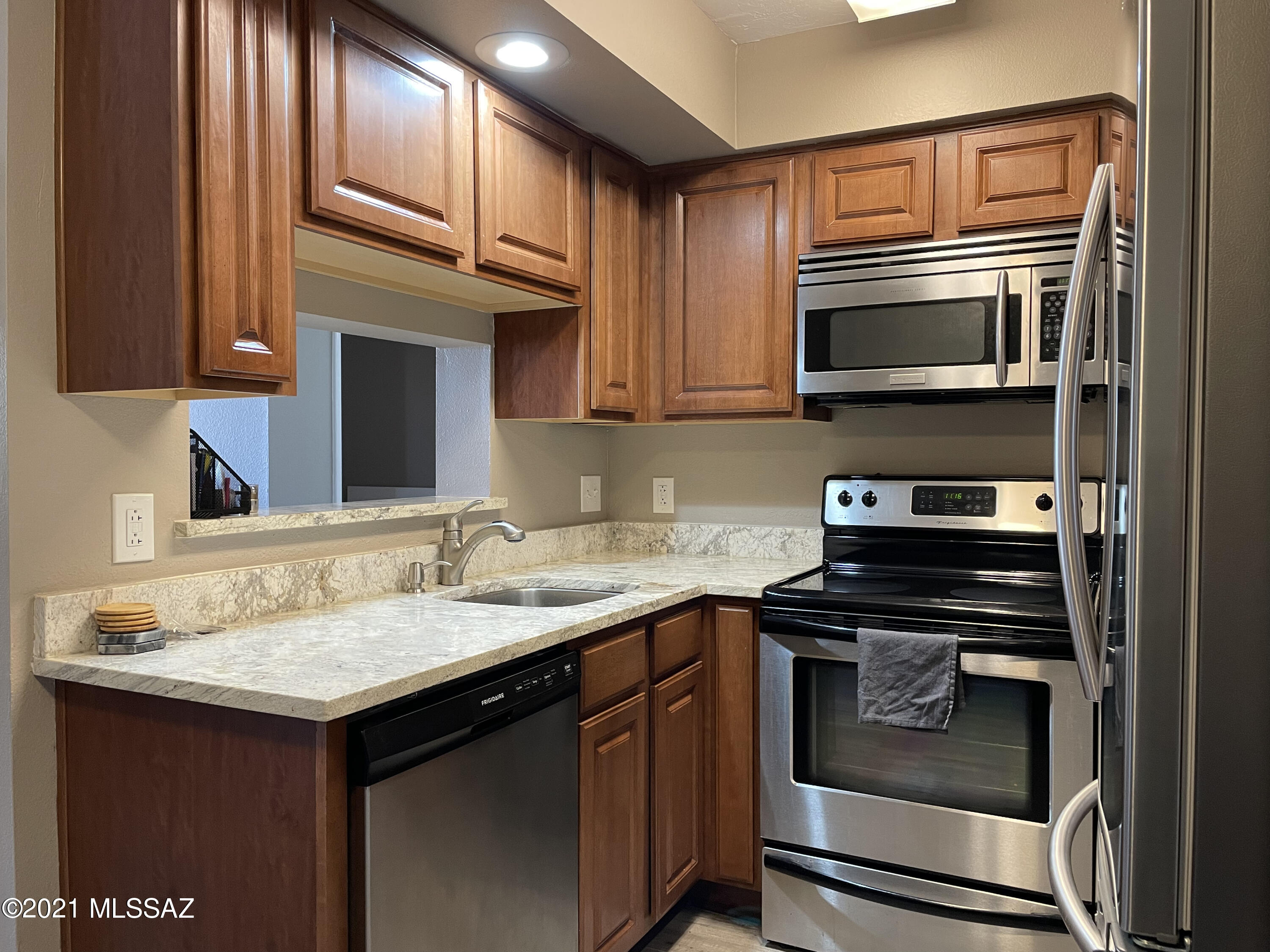 Casa Club Condominium - Residential Lease