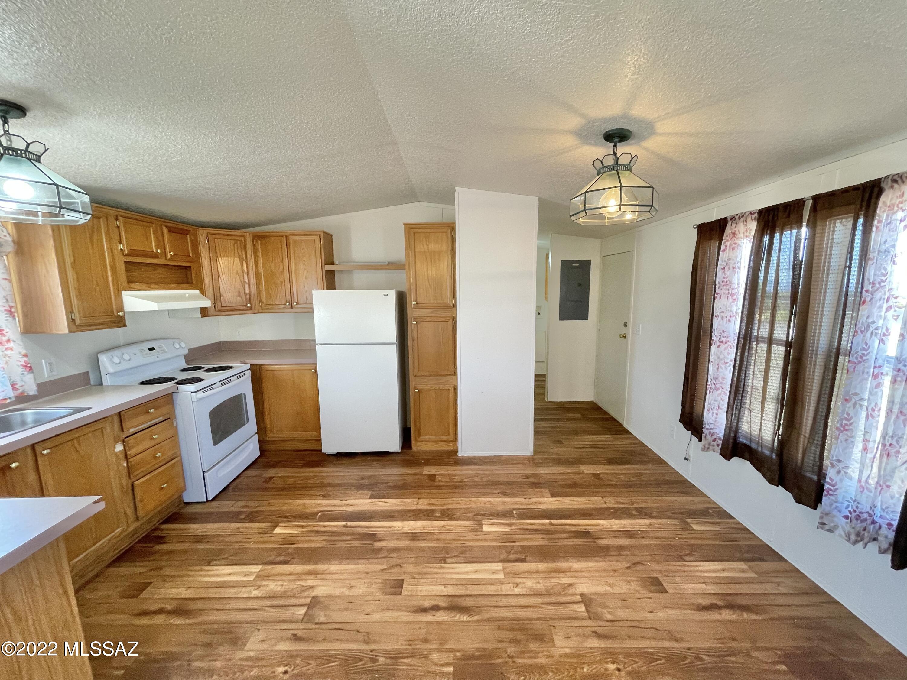 Unsubdivided - Residential Lease