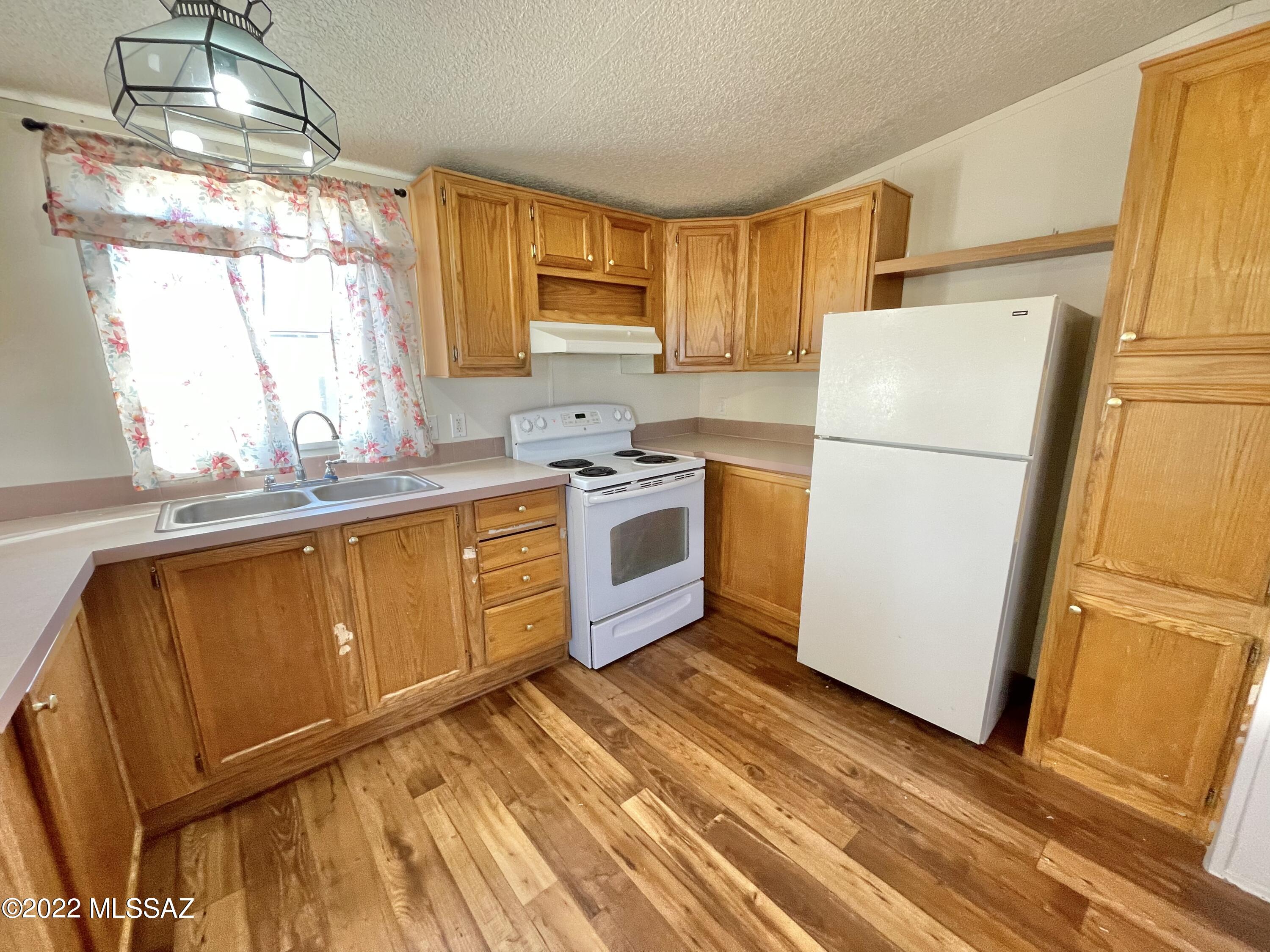 Unsubdivided - Residential Lease