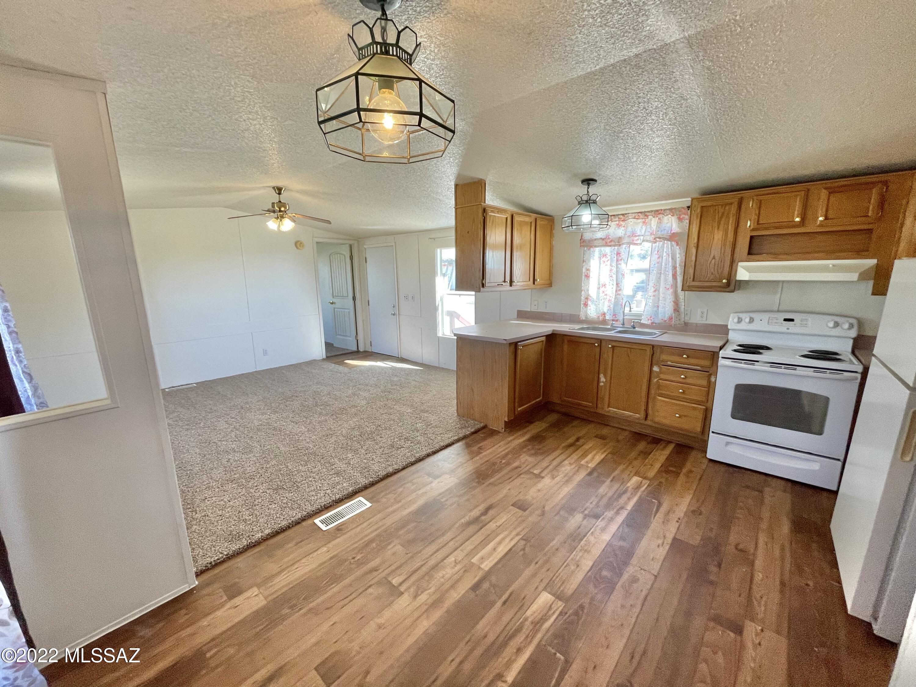 Unsubdivided - Residential Lease