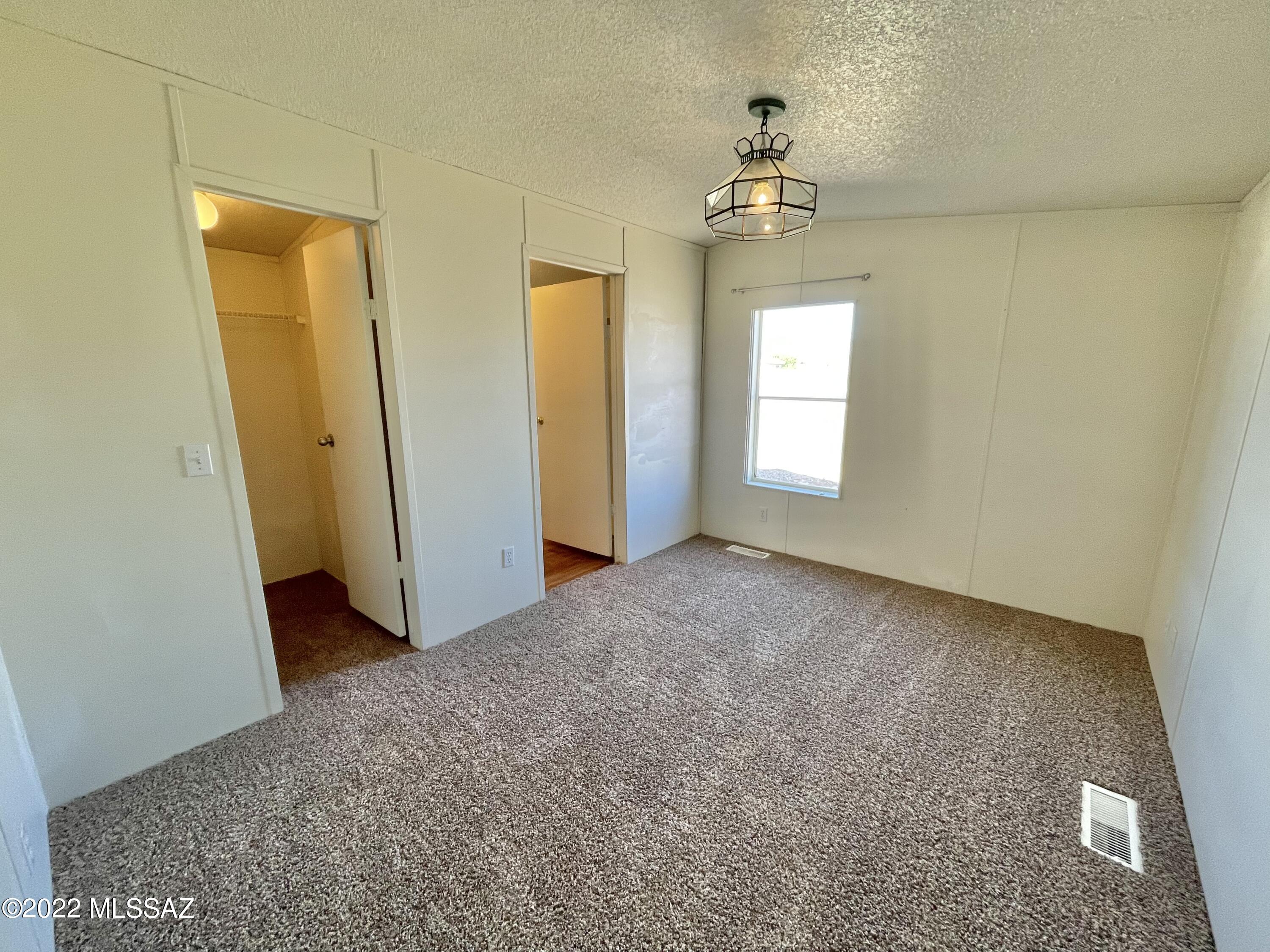 Unsubdivided - Residential Lease