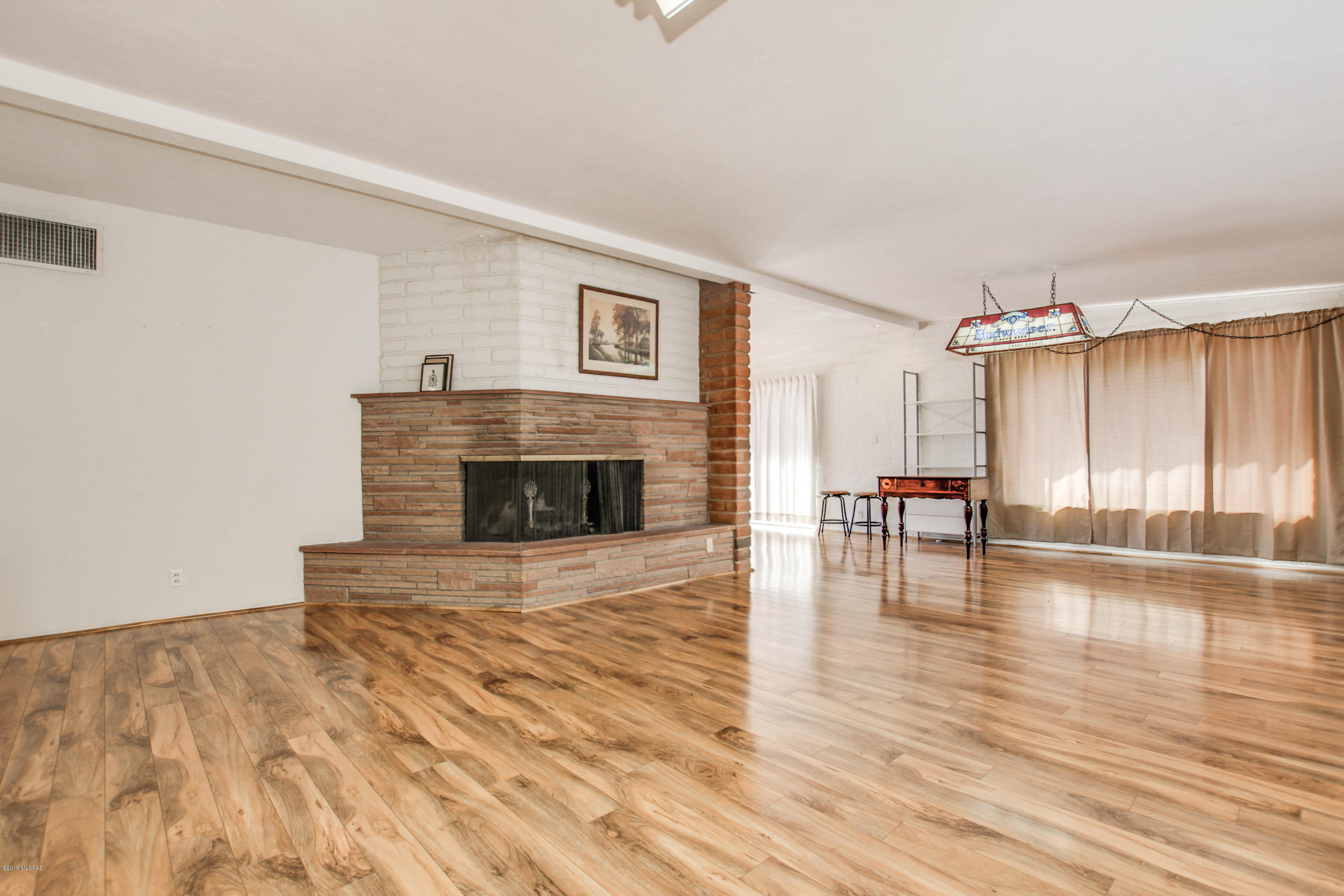 Carlos Terrace - Residential