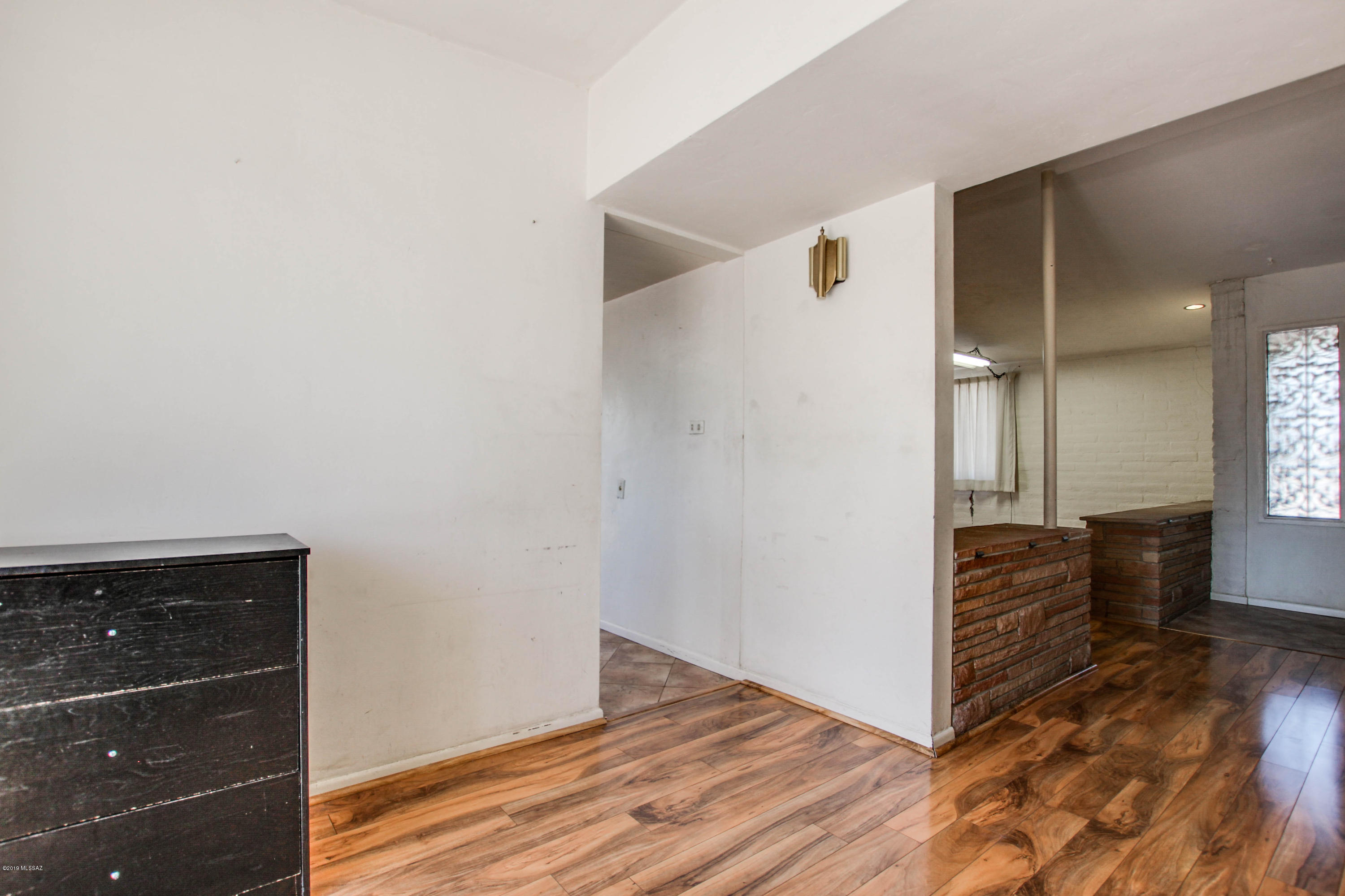 Carlos Terrace - Residential