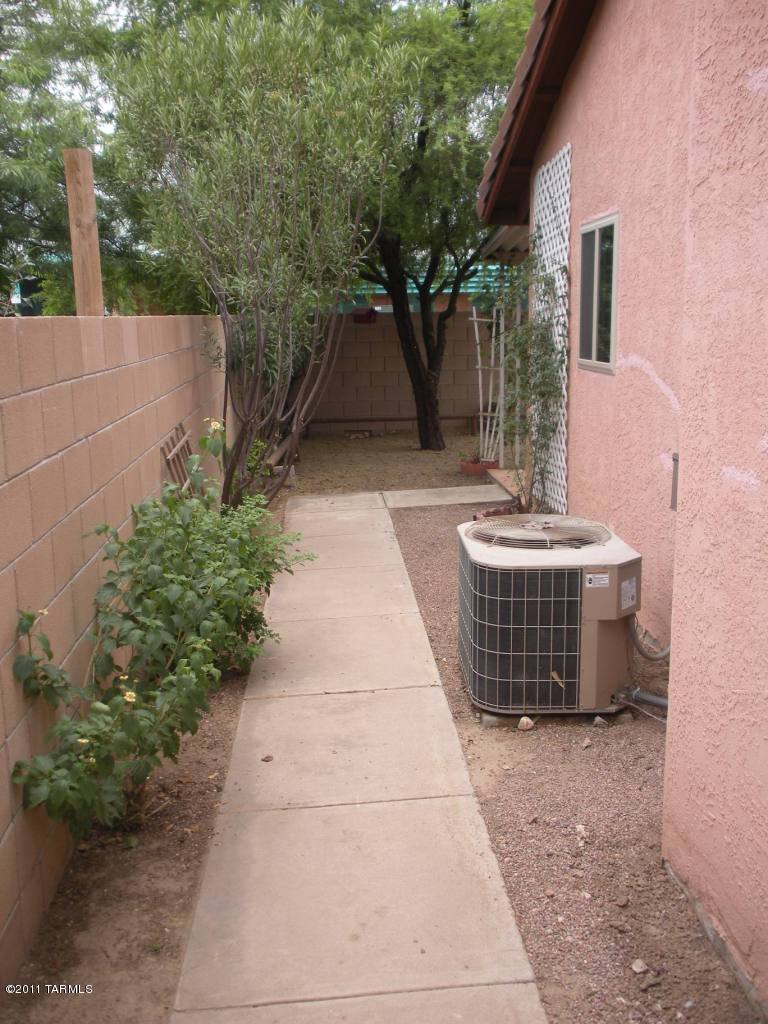 Greenview (1-66) - Residential Lease