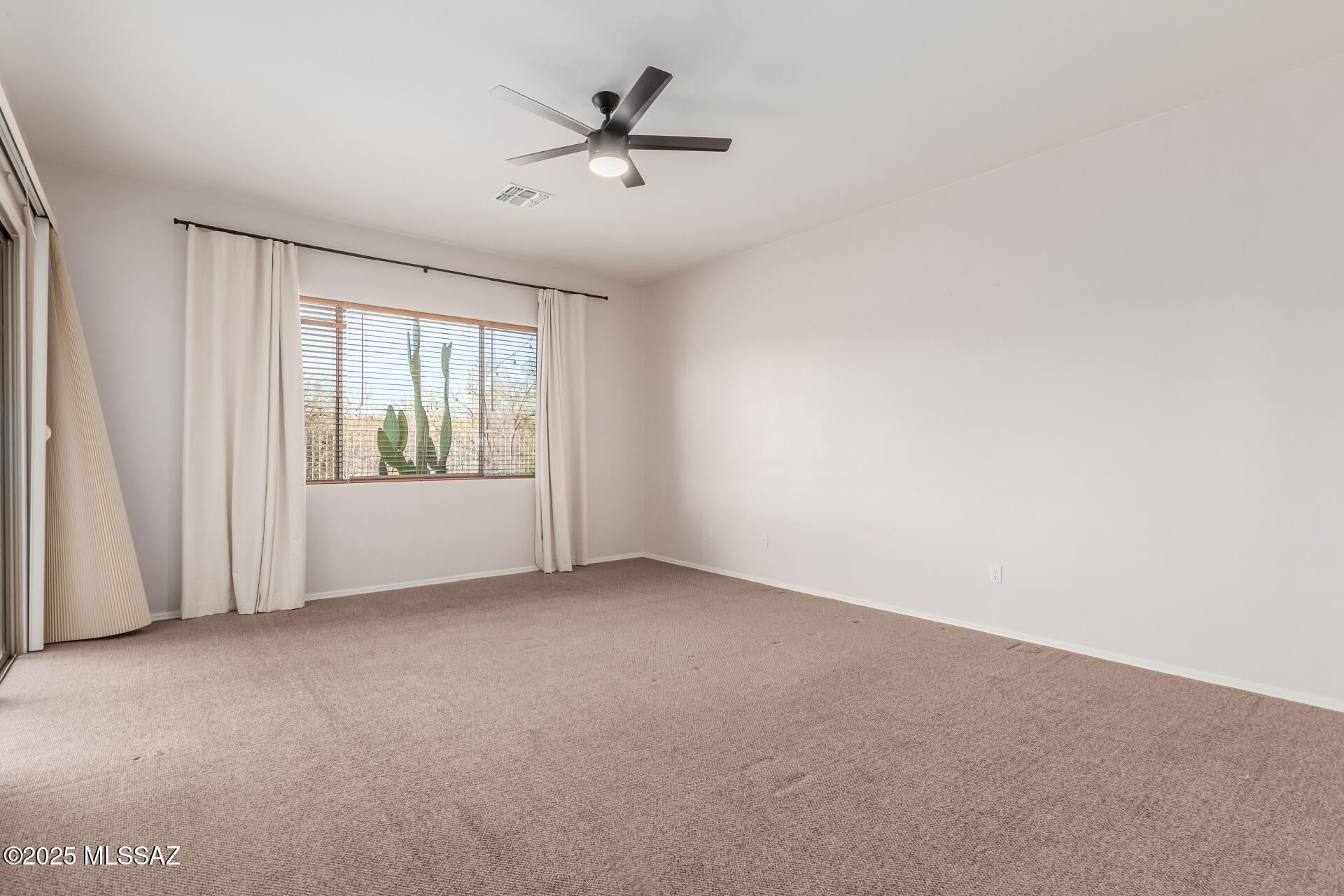 Rancho Del Lago (101-206) - Residential Lease
