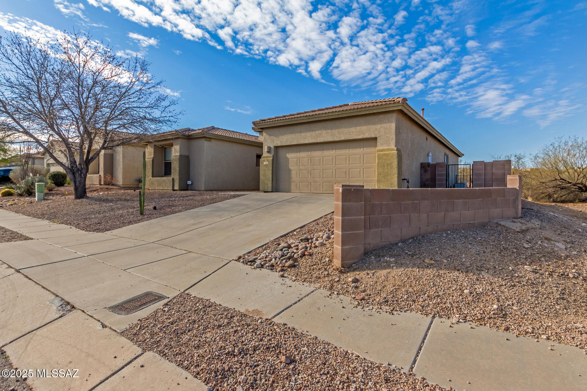 Rancho Del Lago (101-206) - Residential Lease