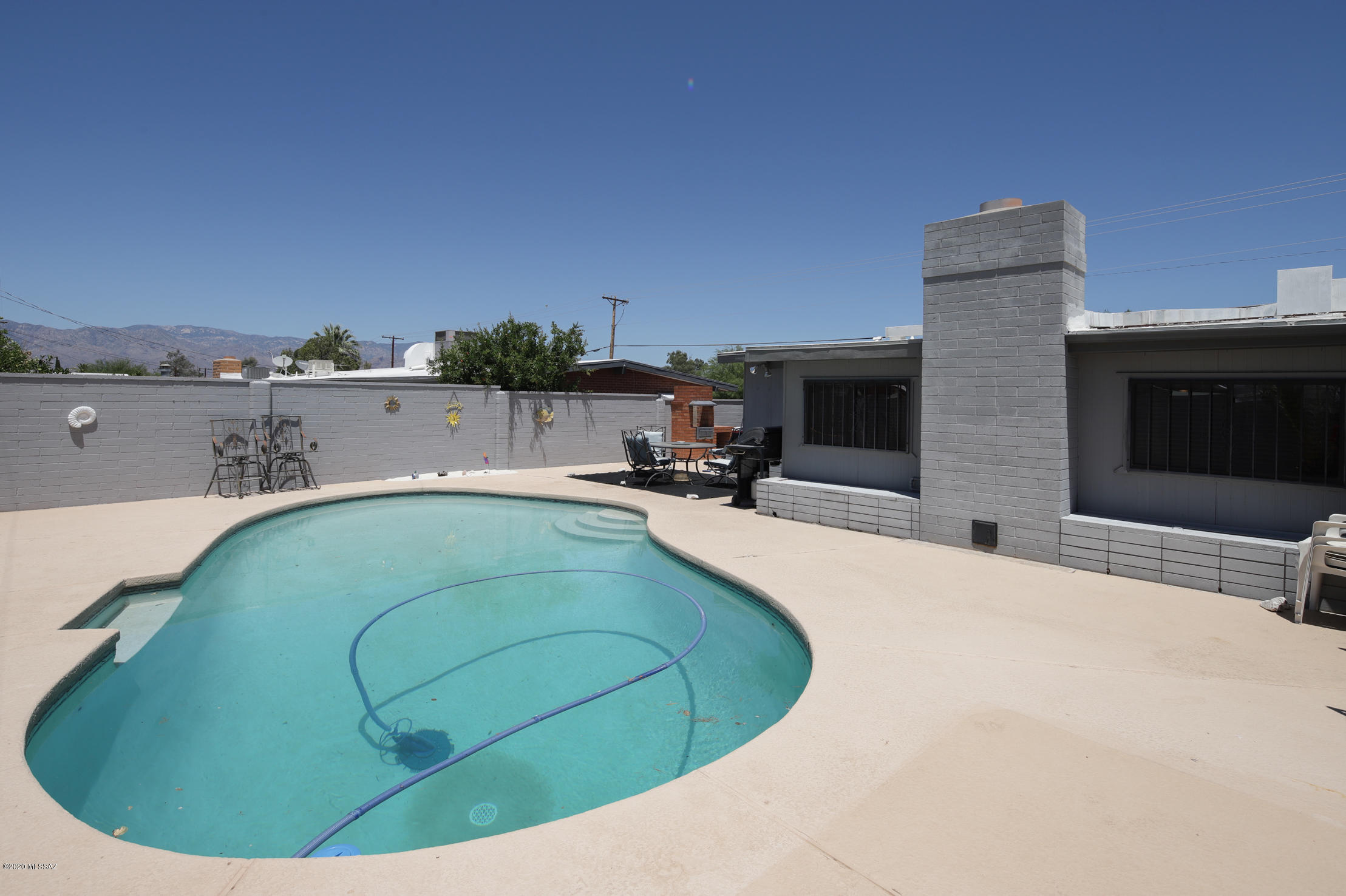 Longview Estates (194-470) - Residential