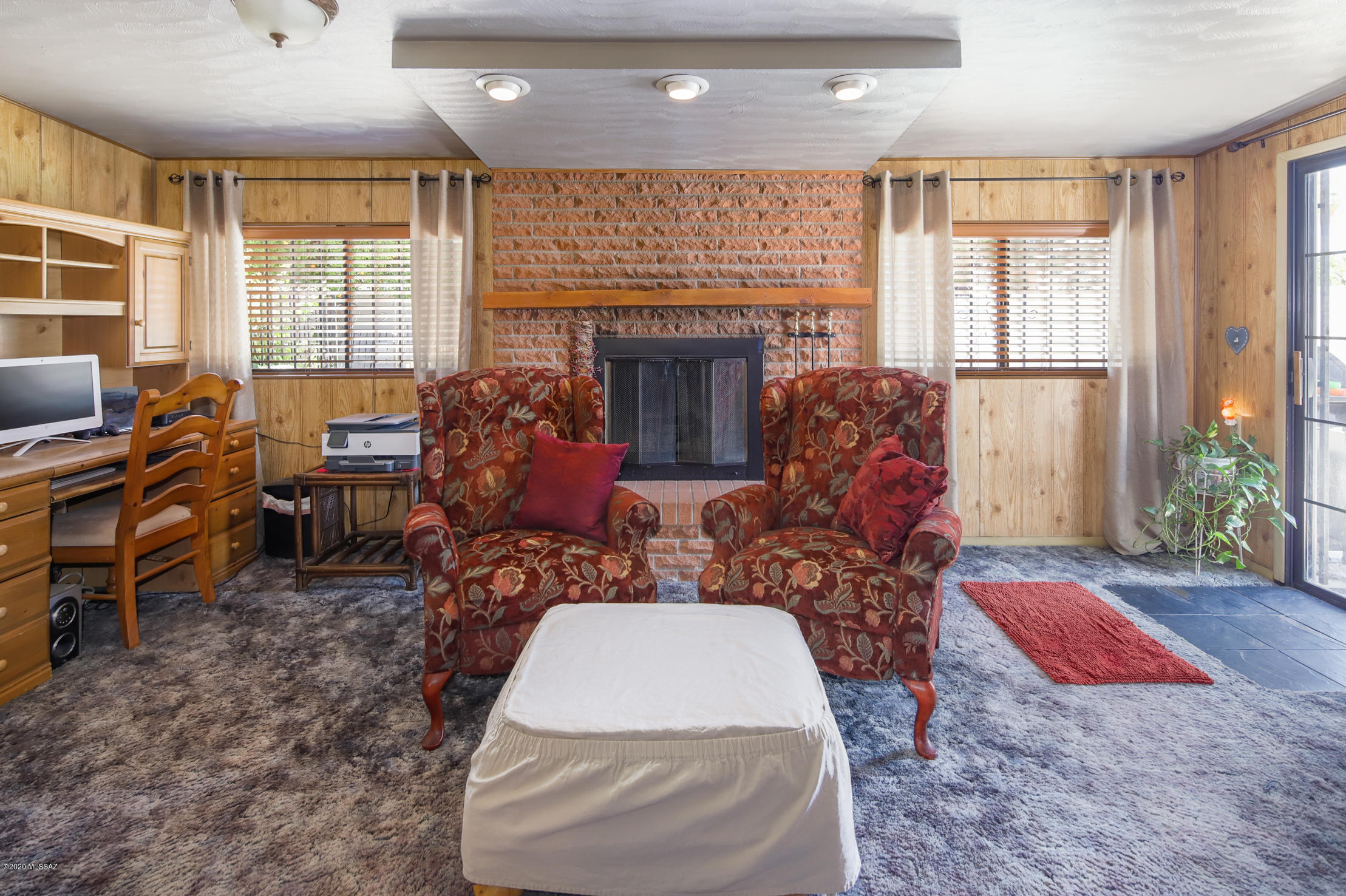 Longview Estates (194-470) - Residential