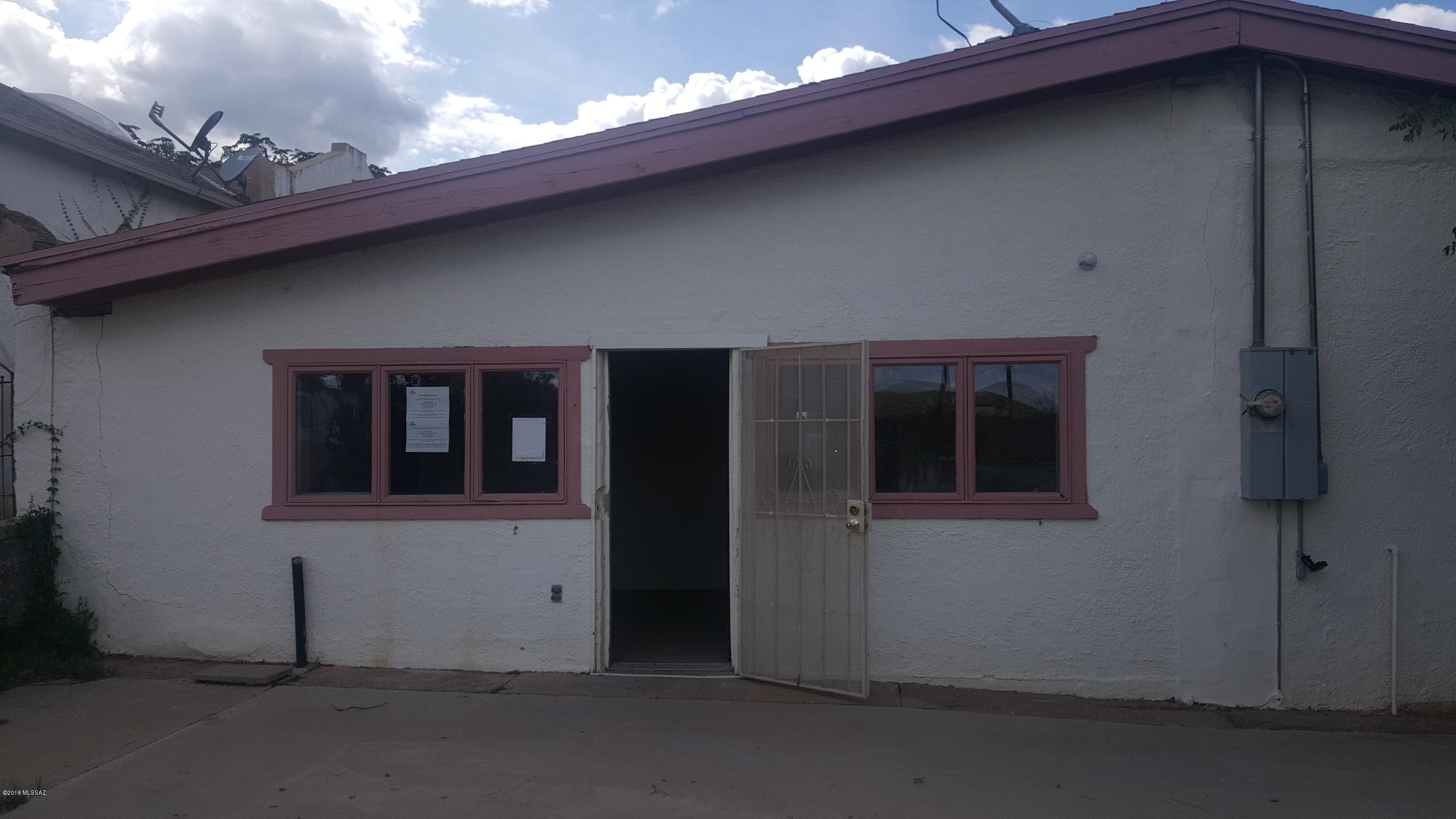Great opportunity to own a home in the center of town.  2 bedroom 1 bath home. This property is eligible under the Freddie Mac first Look Initiative through 08/21/2018.  '' Seller will not complete any repairs to the subject property, either lender or buyer requested.  The property is sold in AS IS condition'' ''Seller has 21-Day Offer Submission period 7/31/2018 – 8/21/2018. Highest and best offer to be submitted by buyer.**See 21-Day Marketing Period Offer Form unloaded as a document.