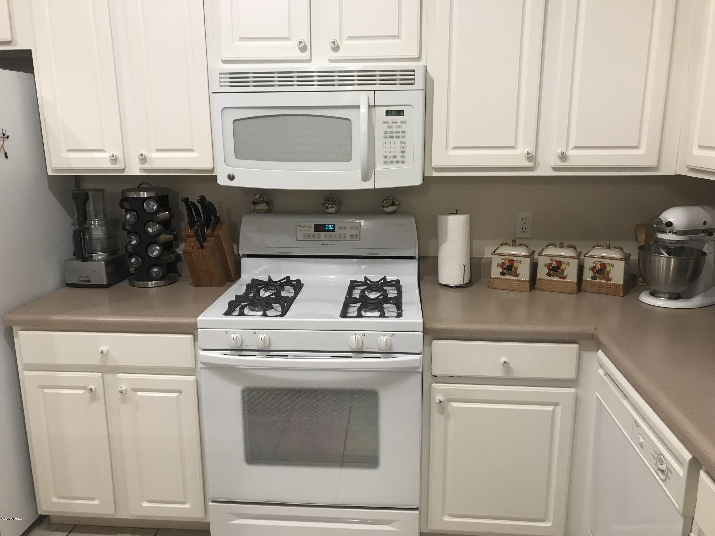 Rancho Vistoso Neighborhood 2 Ph2 (163-180, 221-244, 262-318) - Residential