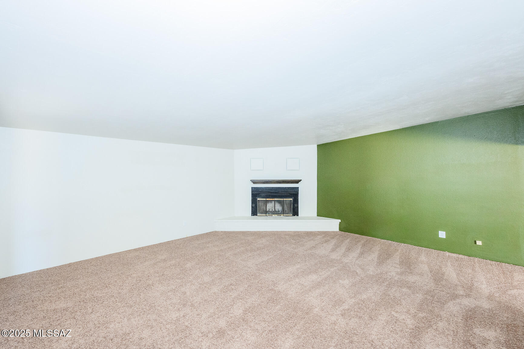 Casas Adobes Estates (541-618) - Residential