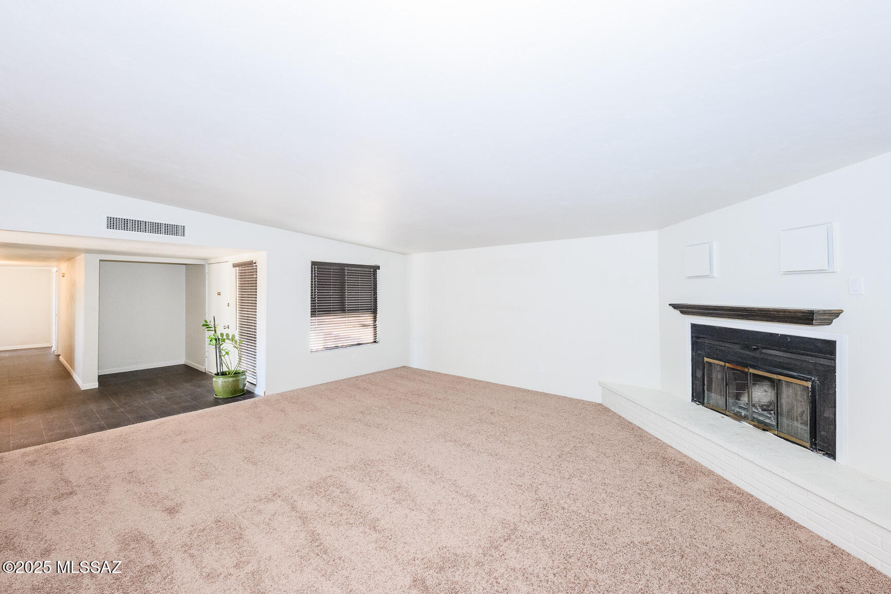 Casas Adobes Estates (541-618) - Residential