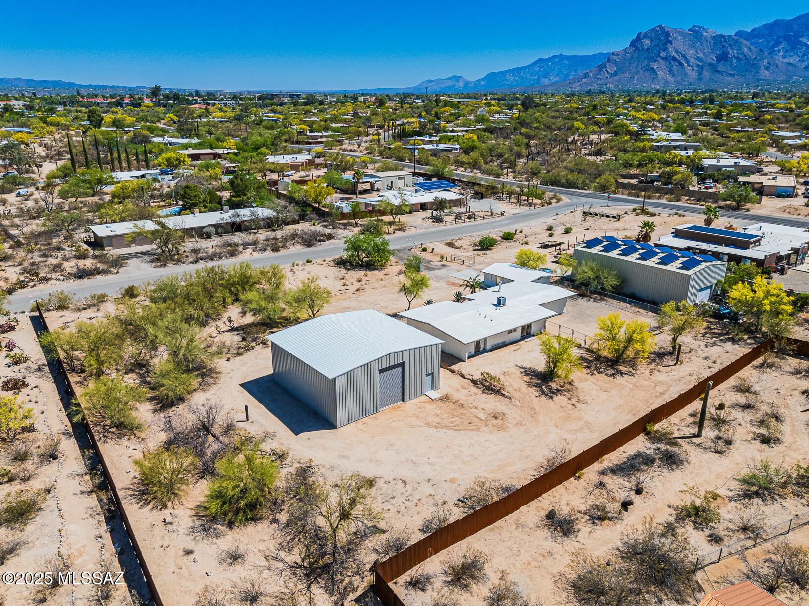 Casas Adobes Estates (541-618) - Residential