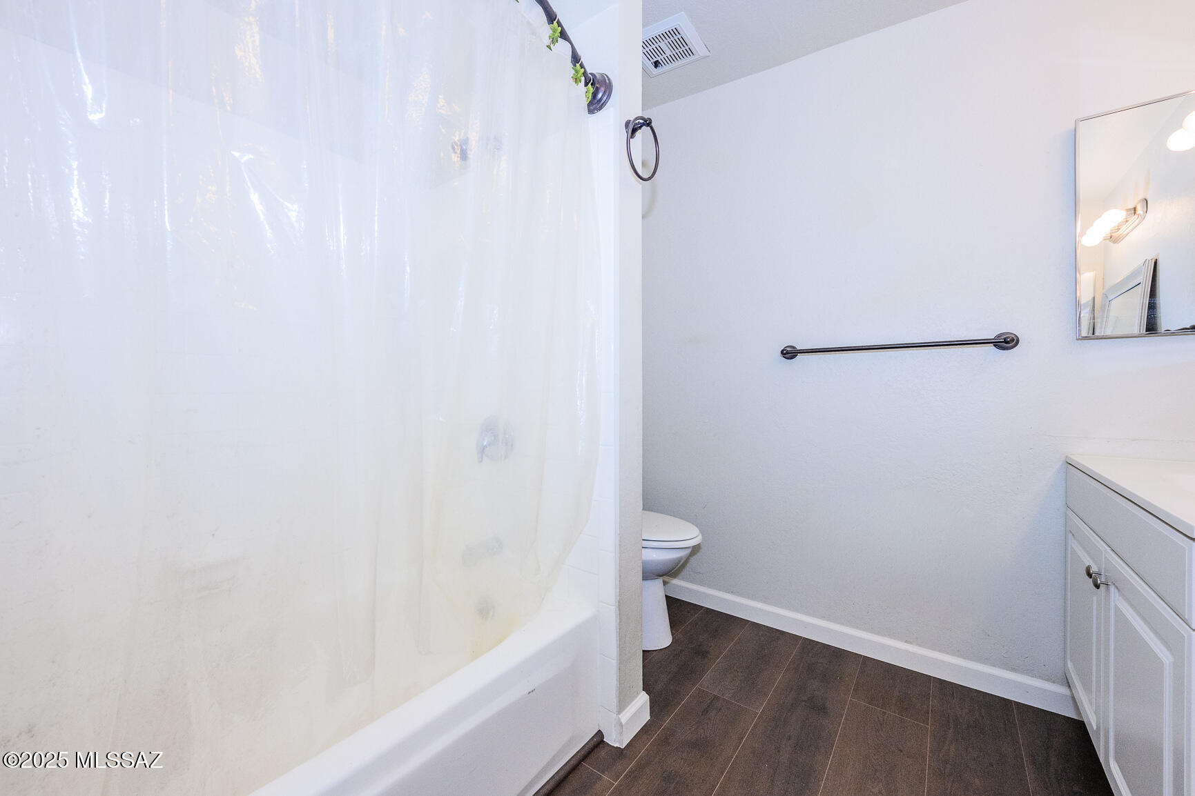 Casas Adobes Estates (541-618) - Residential