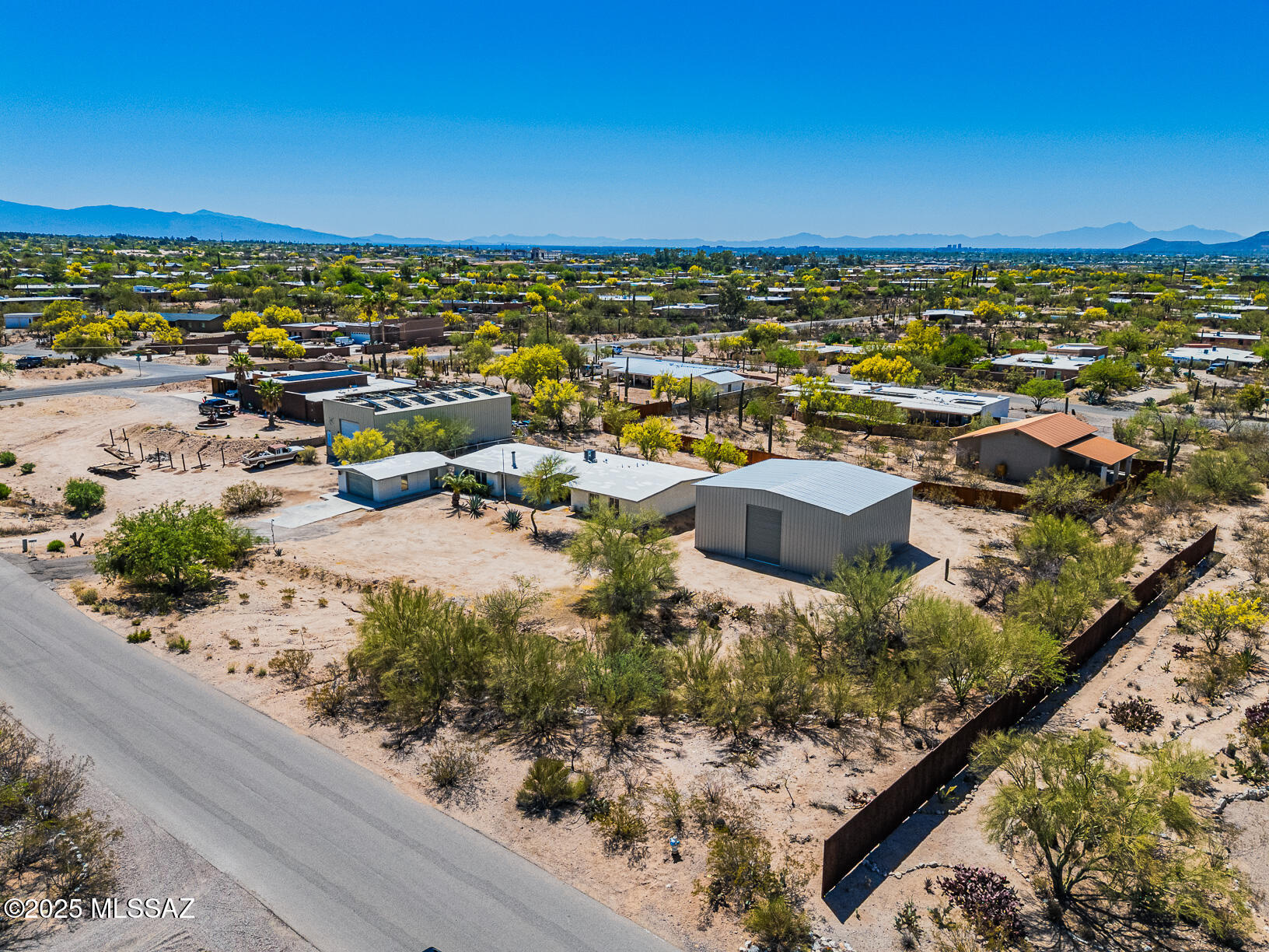Casas Adobes Estates (541-618) - Residential