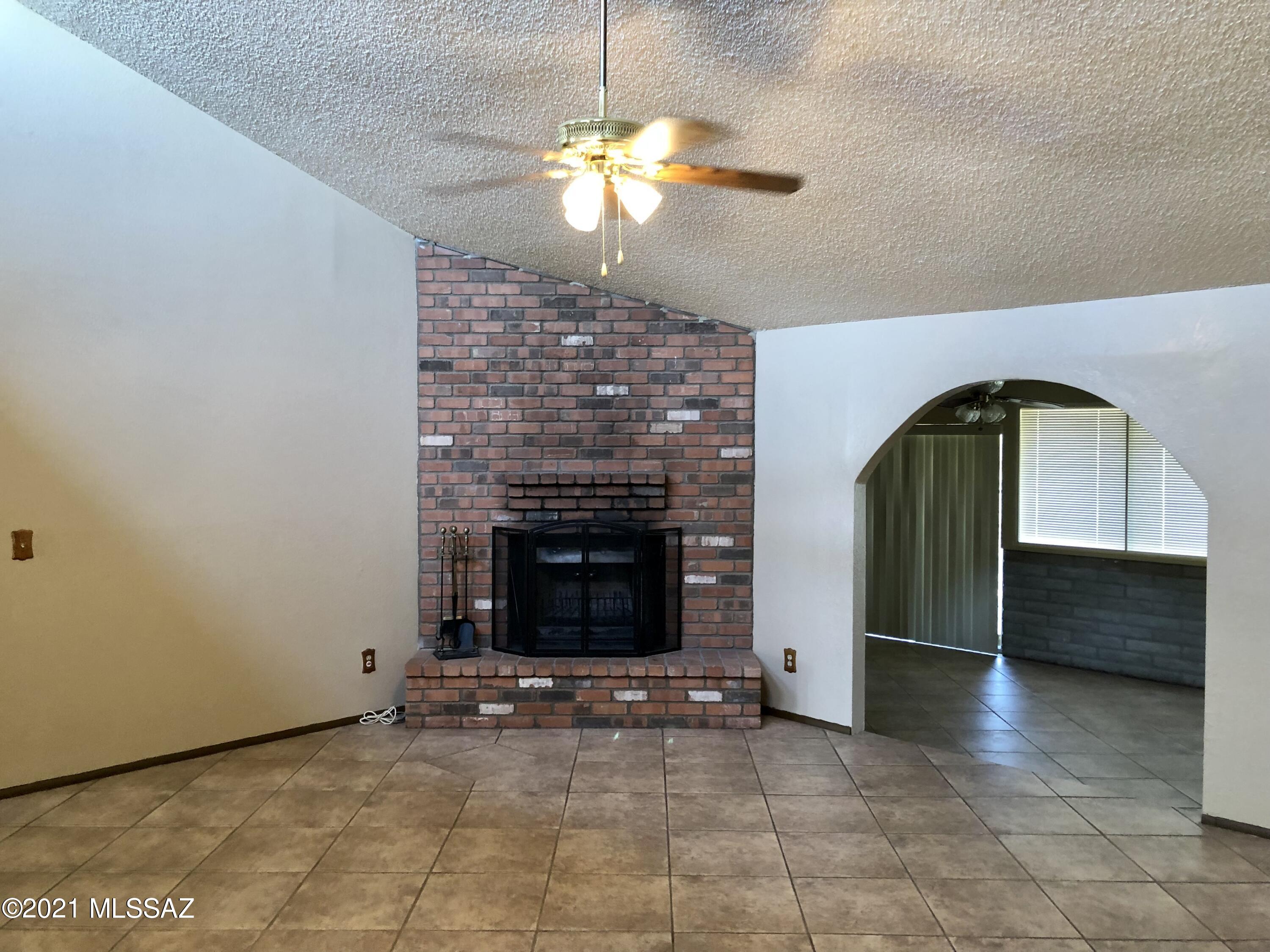 New Tucson Unit NO. 21 (1-62) - Residential