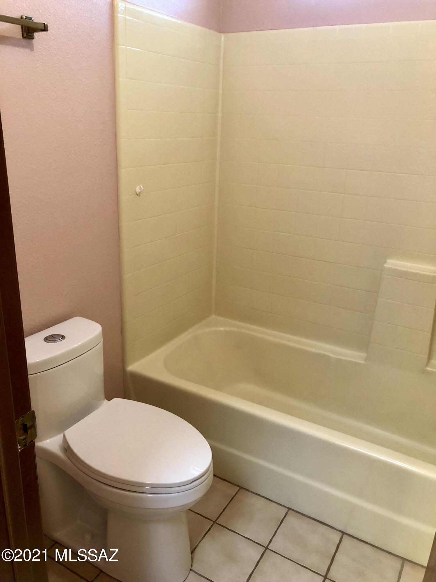 New Tucson Unit NO. 21 (1-62) - Residential