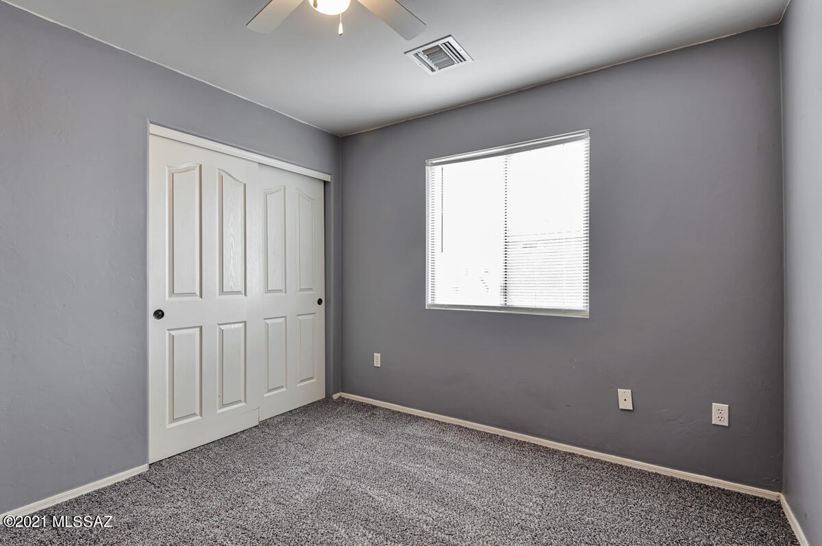 Paseo del Rio - Residential Lease