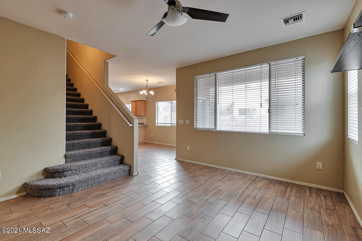 Paseo del Rio - Residential Lease