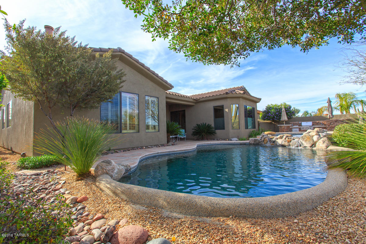 Bluffs at Dove Mountain Phase II - Residential
