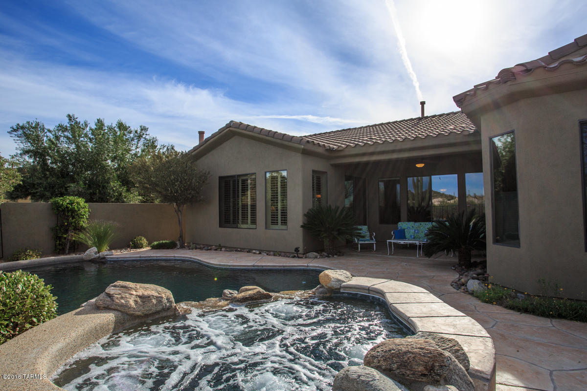 Bluffs at Dove Mountain Phase II - Residential